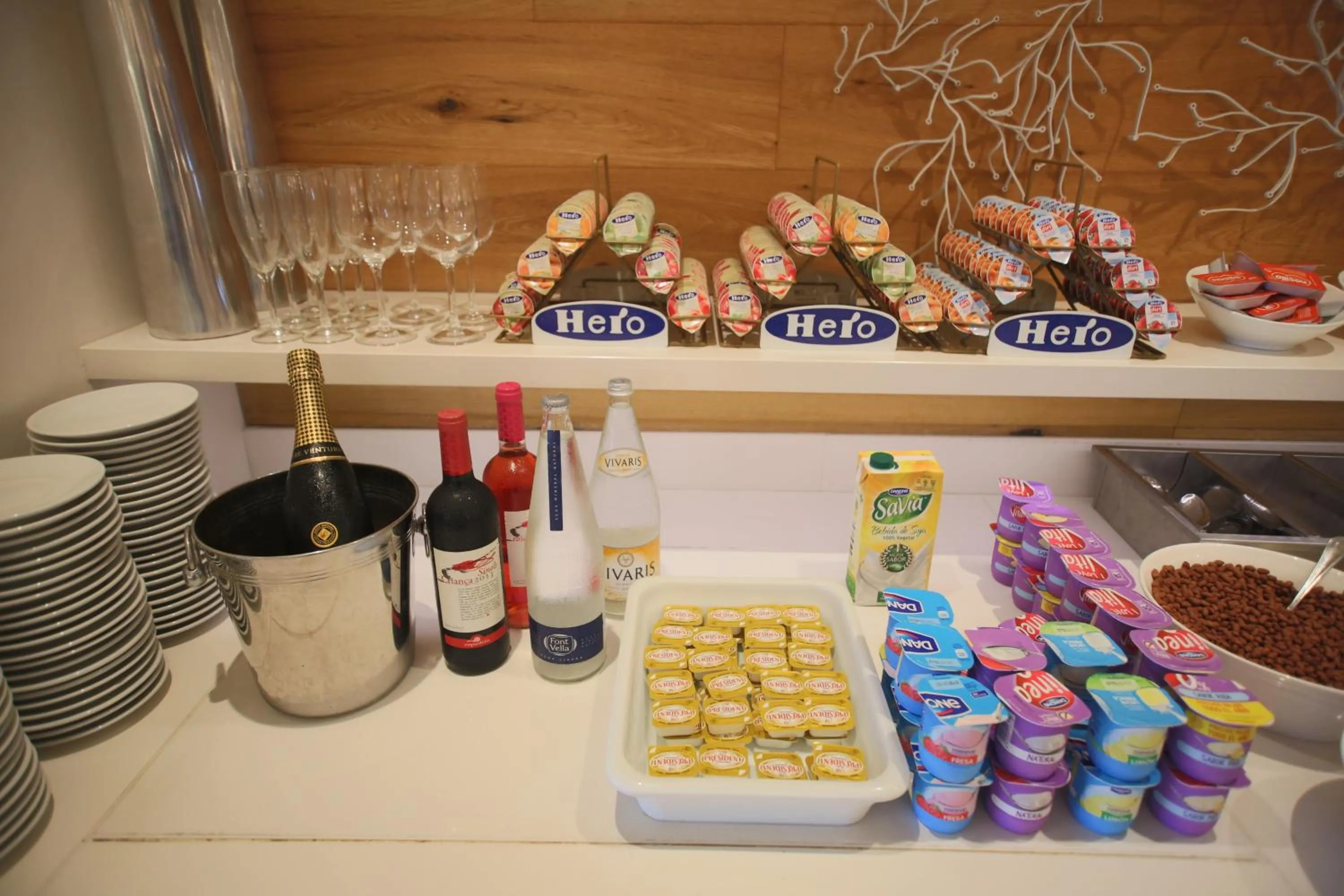 Restaurant/places to eat in Canyelles Platja