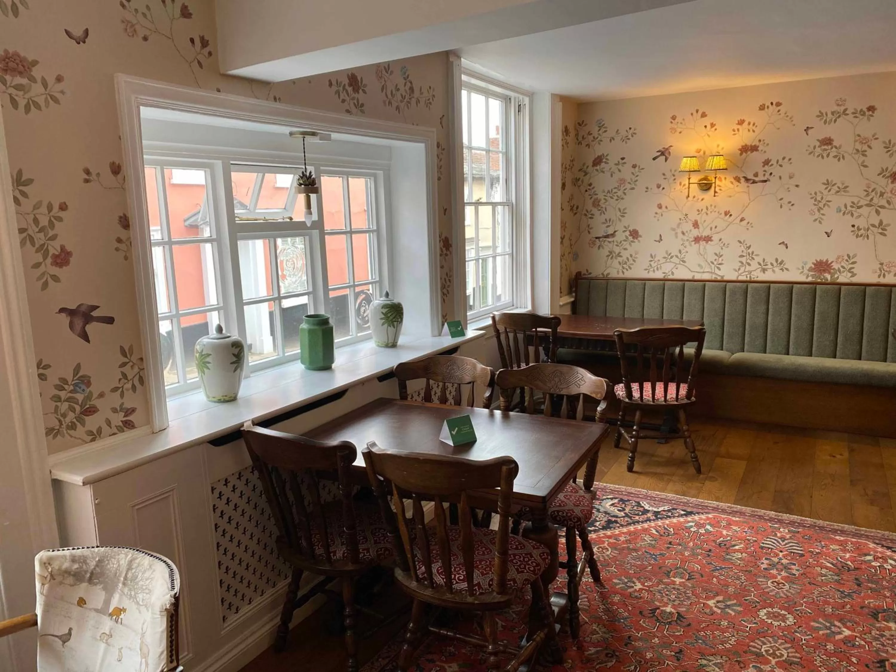 Restaurant/places to eat in The Bull Inn