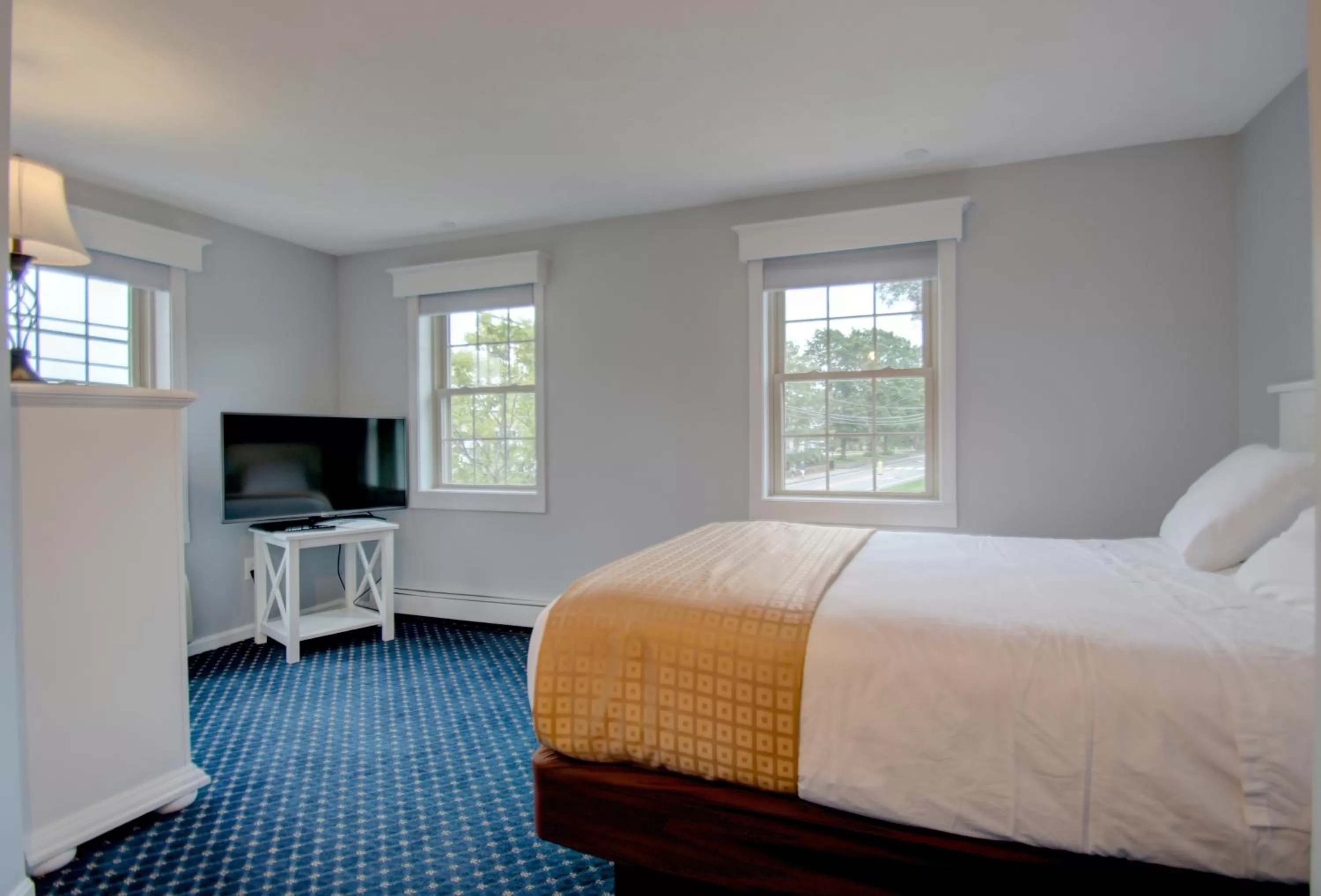 TV and multimedia, Bed in Seacastles Resort