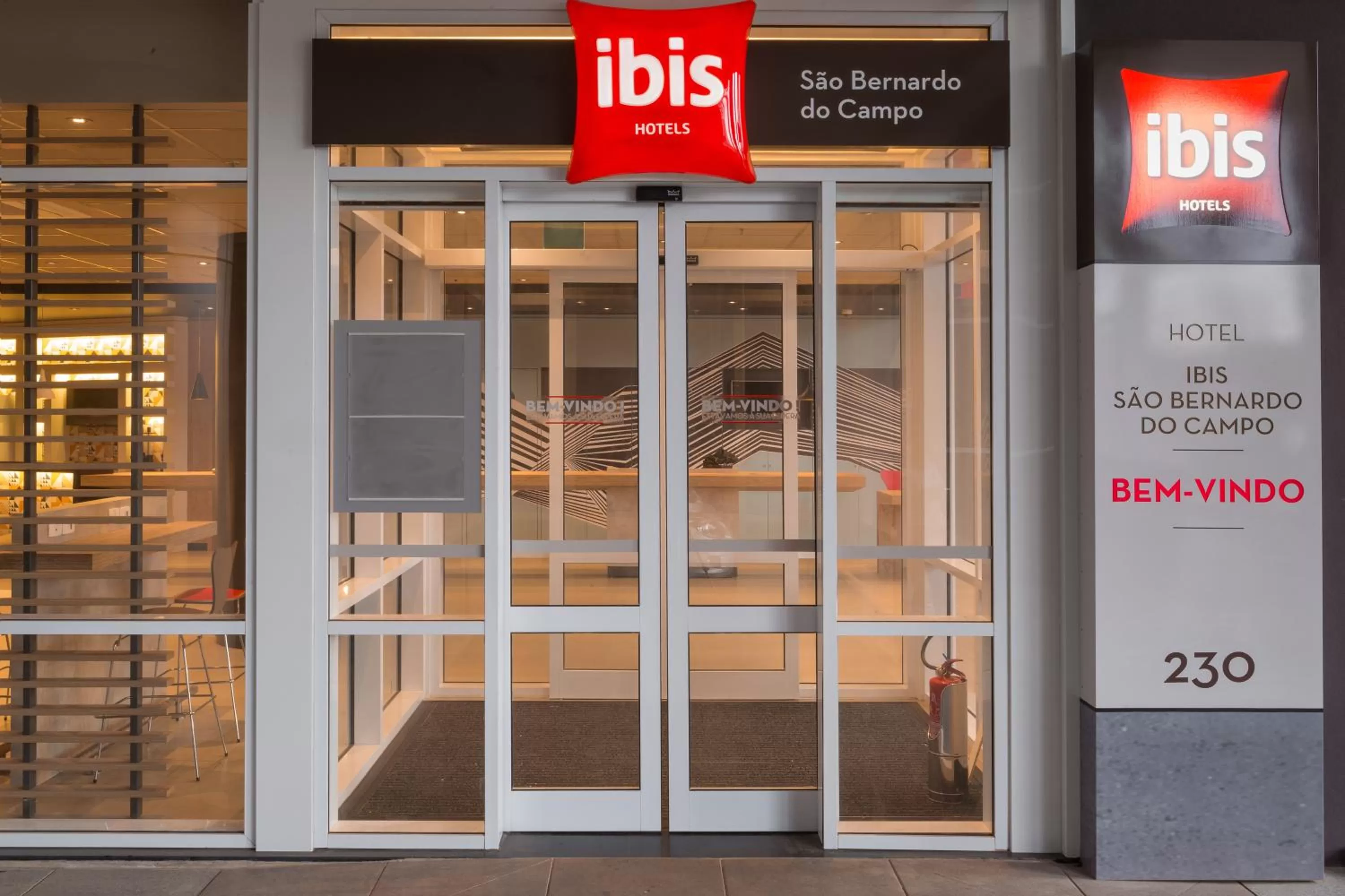 Facade/entrance in ibis Sao Bernardo do Campo