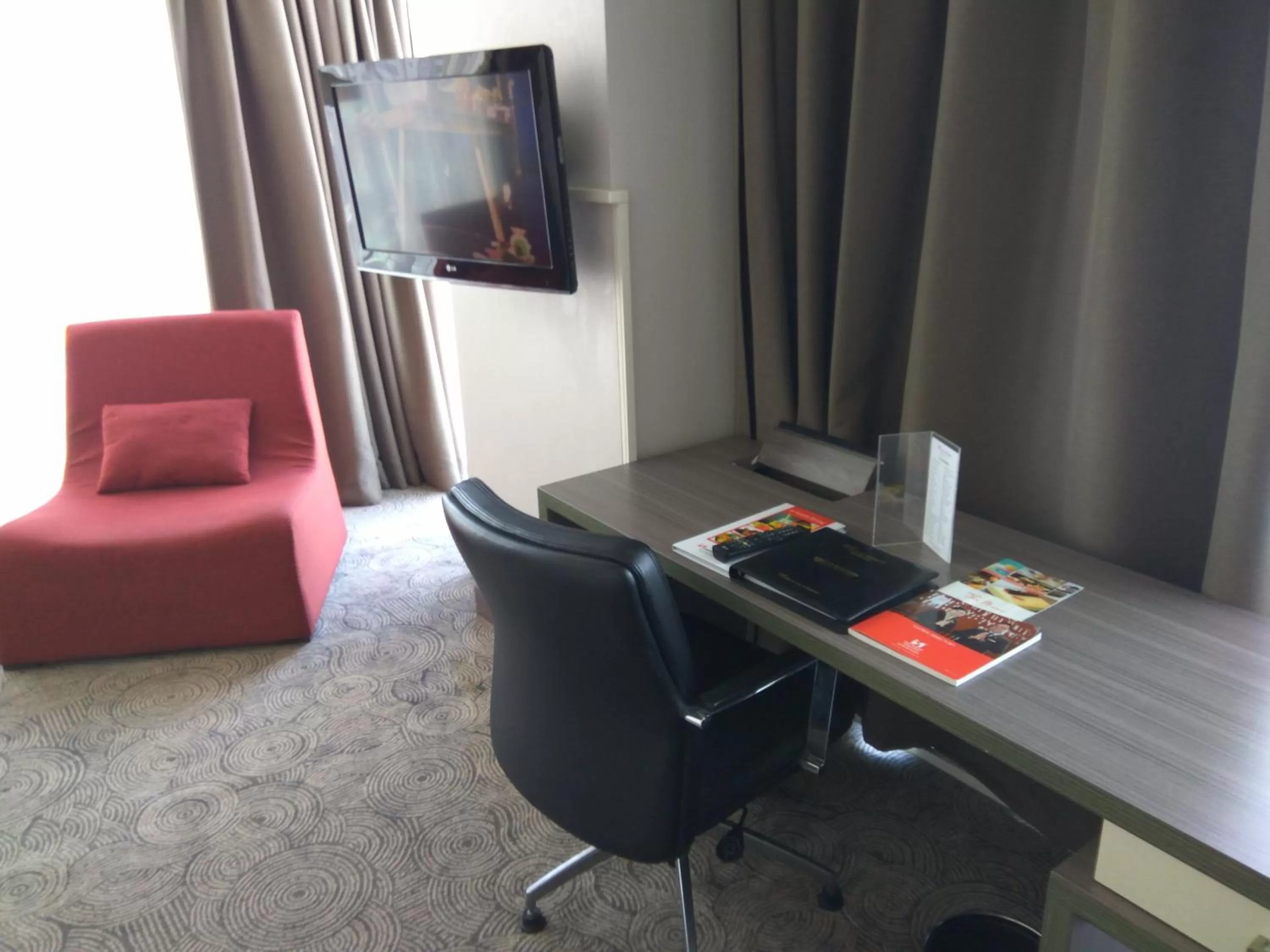 TV and multimedia in Swiss-Belhotel Balikpapan