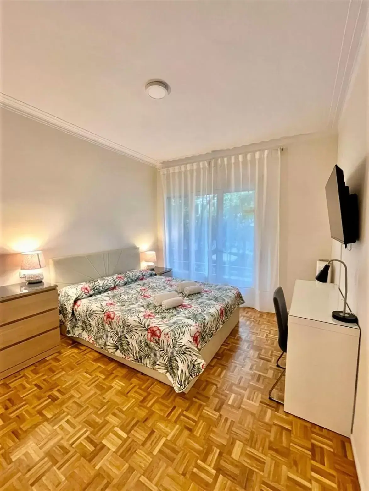 Bed in Villarroel habitaciones Bed in Villarroel habitaciones