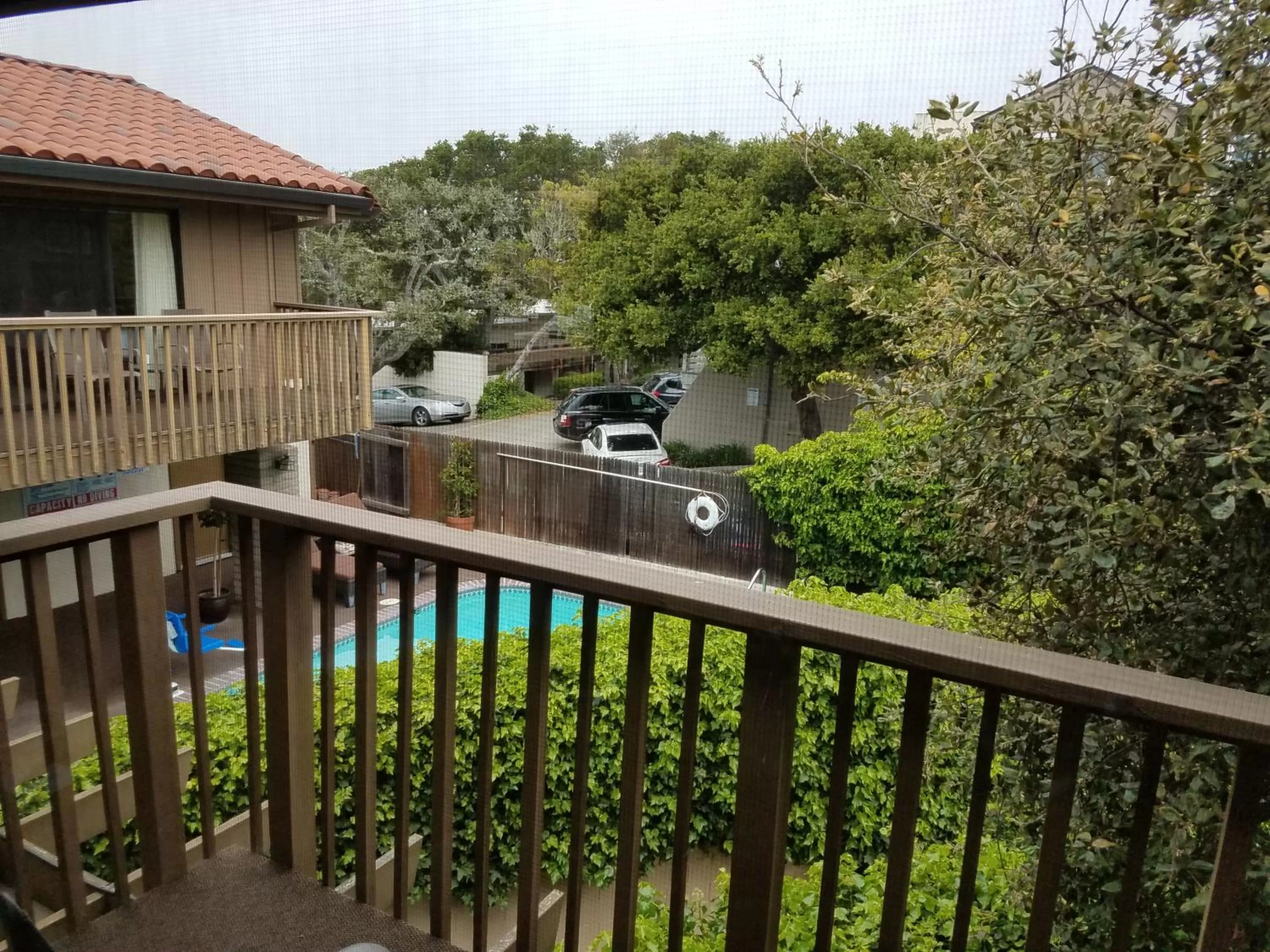 Swimming pool, Pool View in Adobe Inn