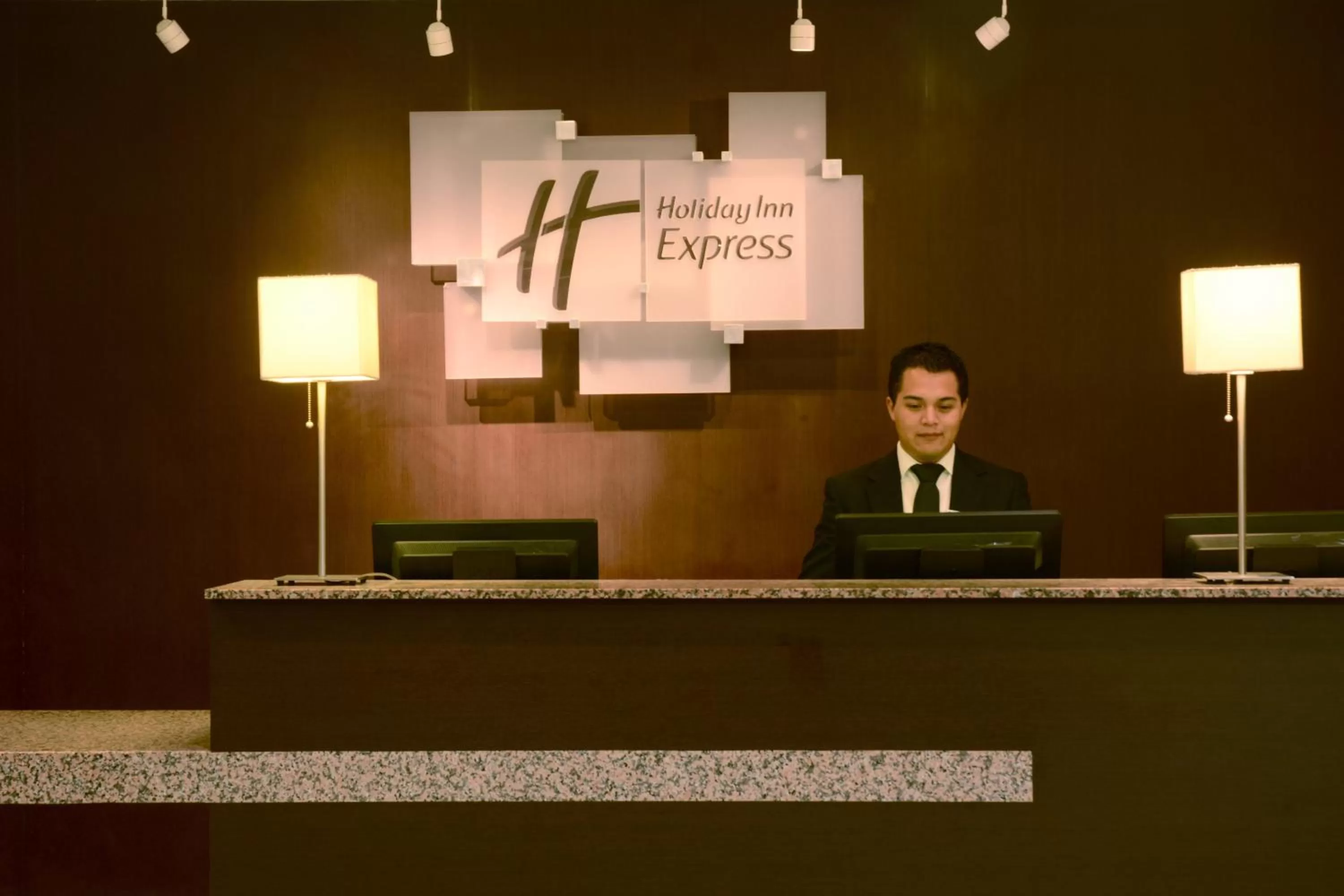 Property building in Holiday Inn Express Toluca by IHG