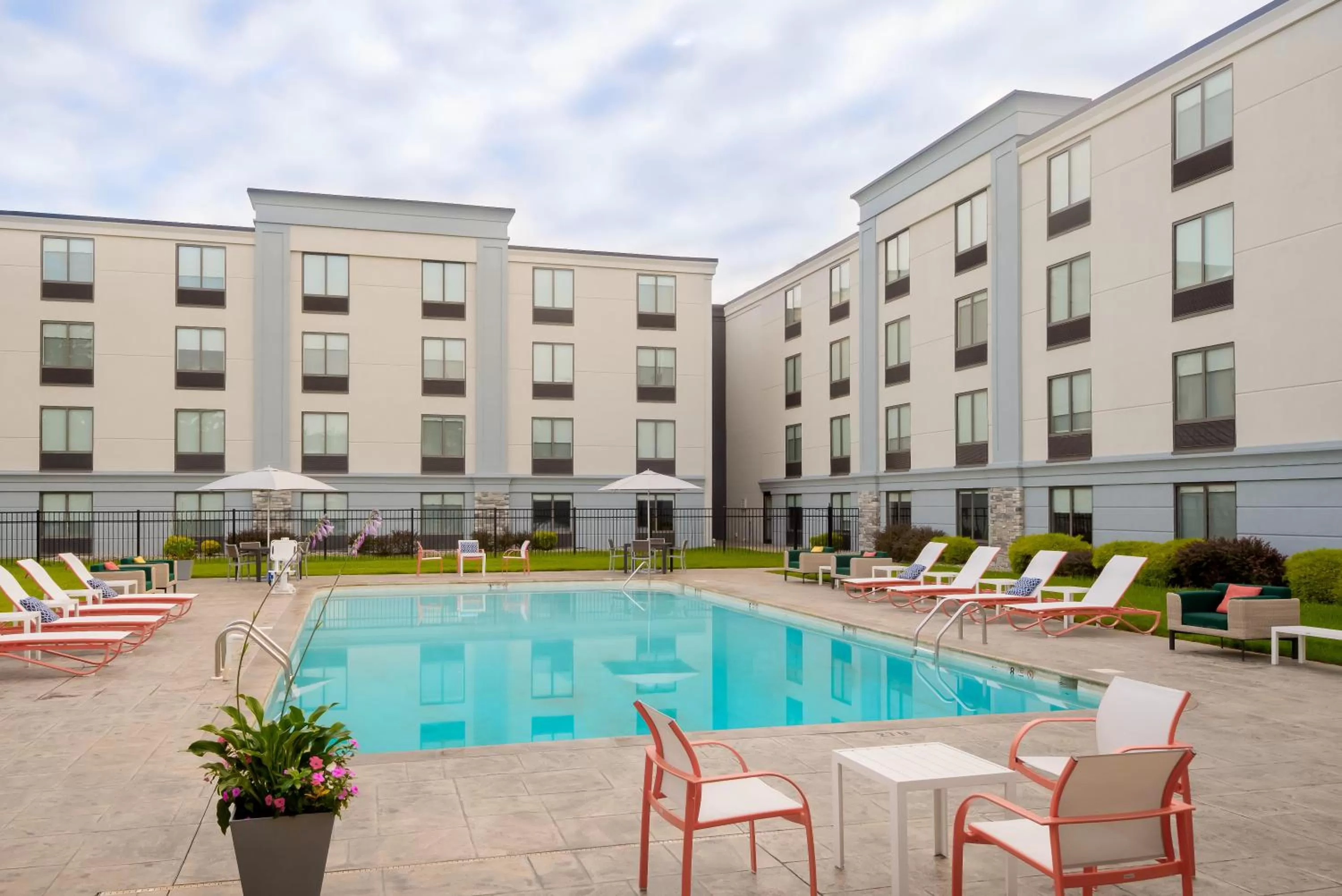 Swimming pool in Holiday Inn East Windsor by IHG