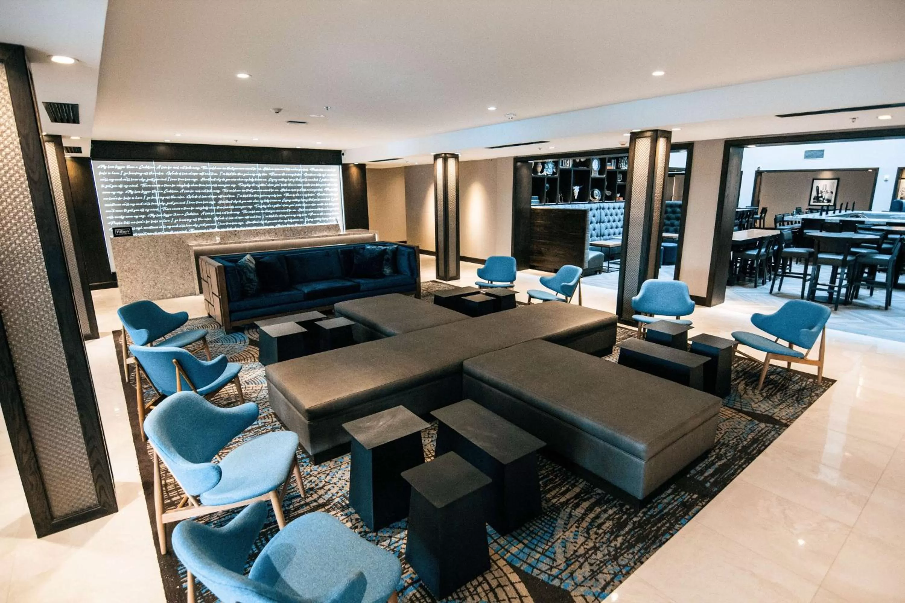 Lounge or bar in Doubletree By Hilton Lubbock - University Area