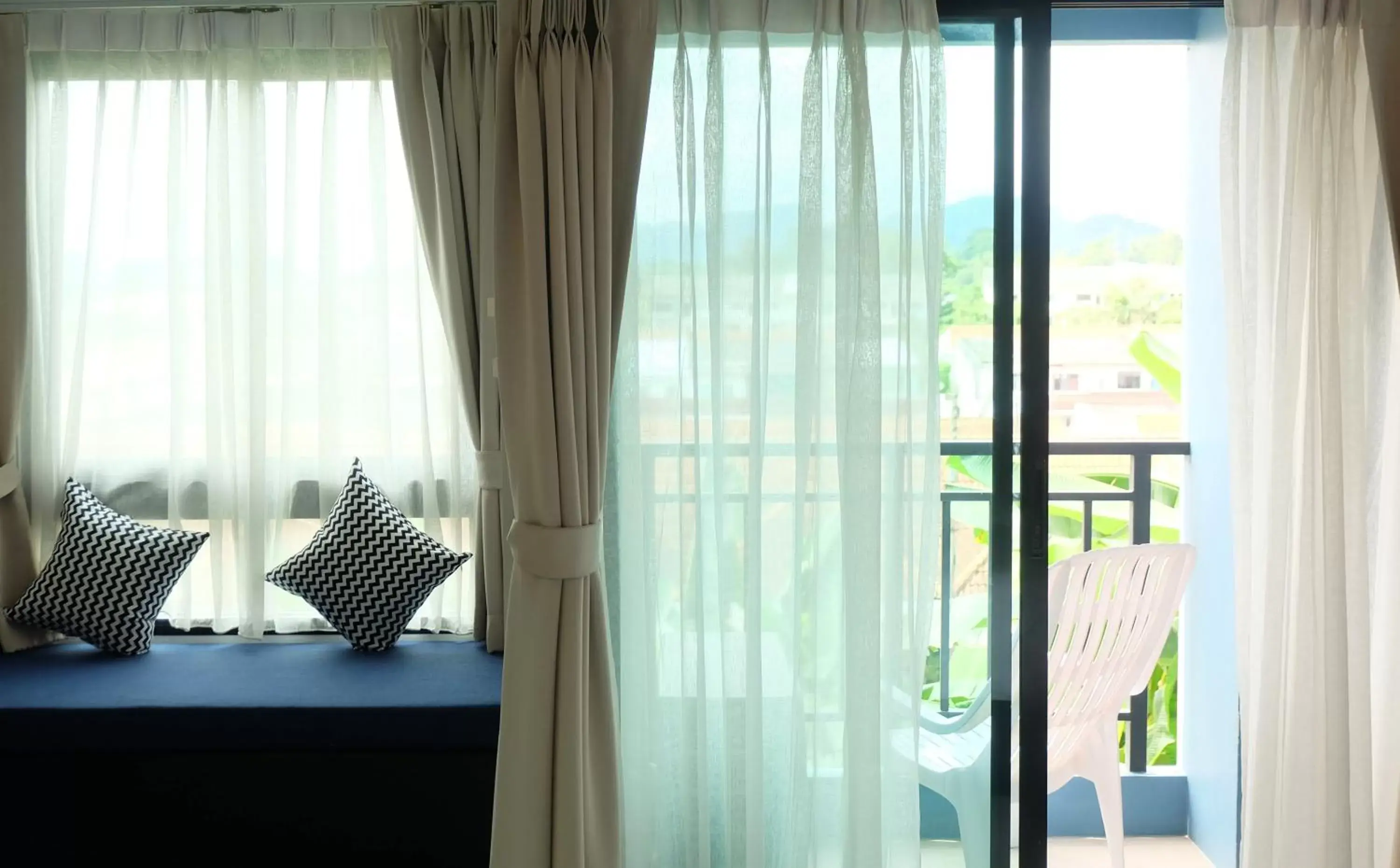 Family Room with Bunk Bed - City View in Sleep Whale Hotel Family Room with Bunk Bed - City View in Sleep Whale Hotel