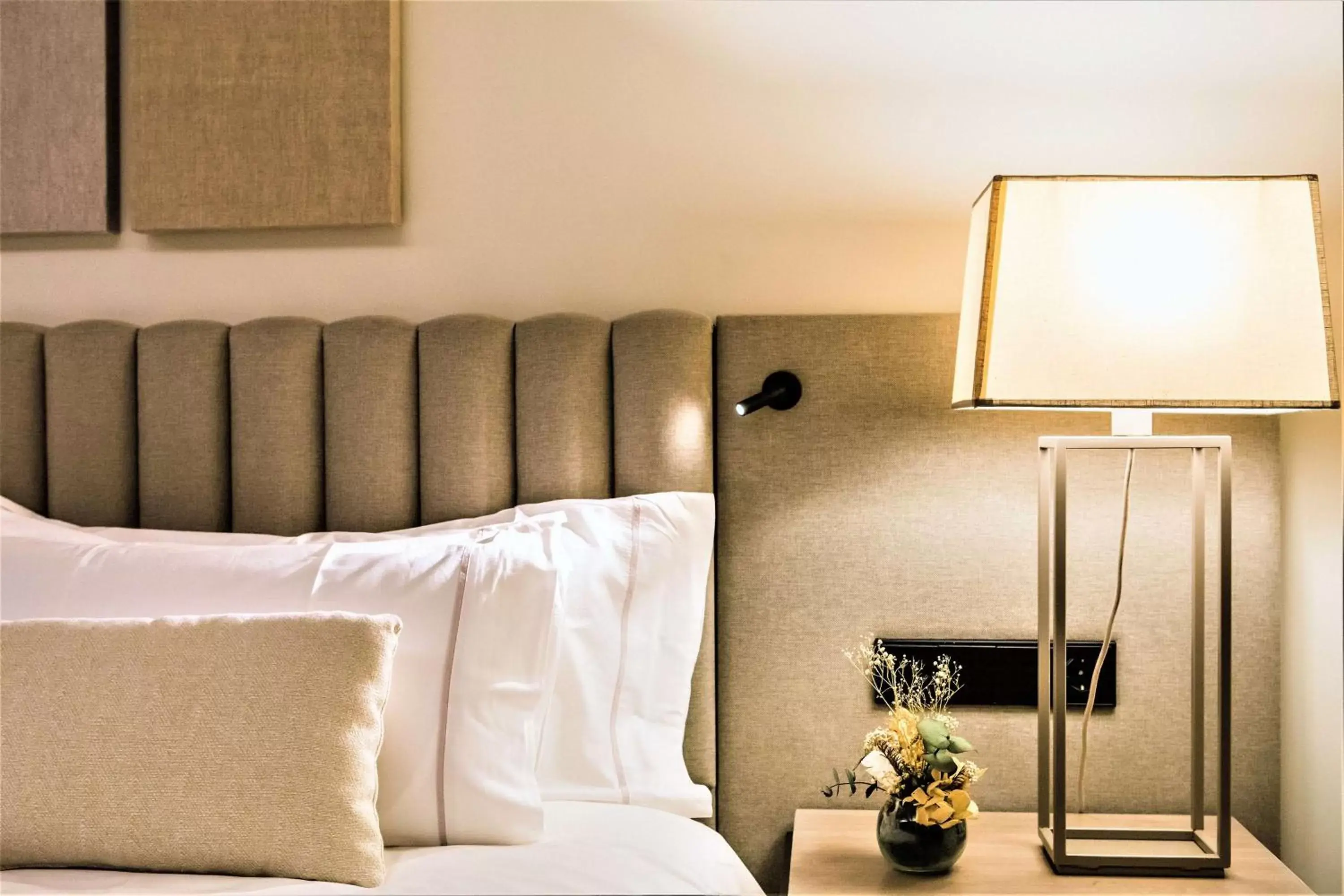 King Suite with Sofa Bed in Sofraga Palacio King Suite with Sofa Bed in Sofraga Palacio