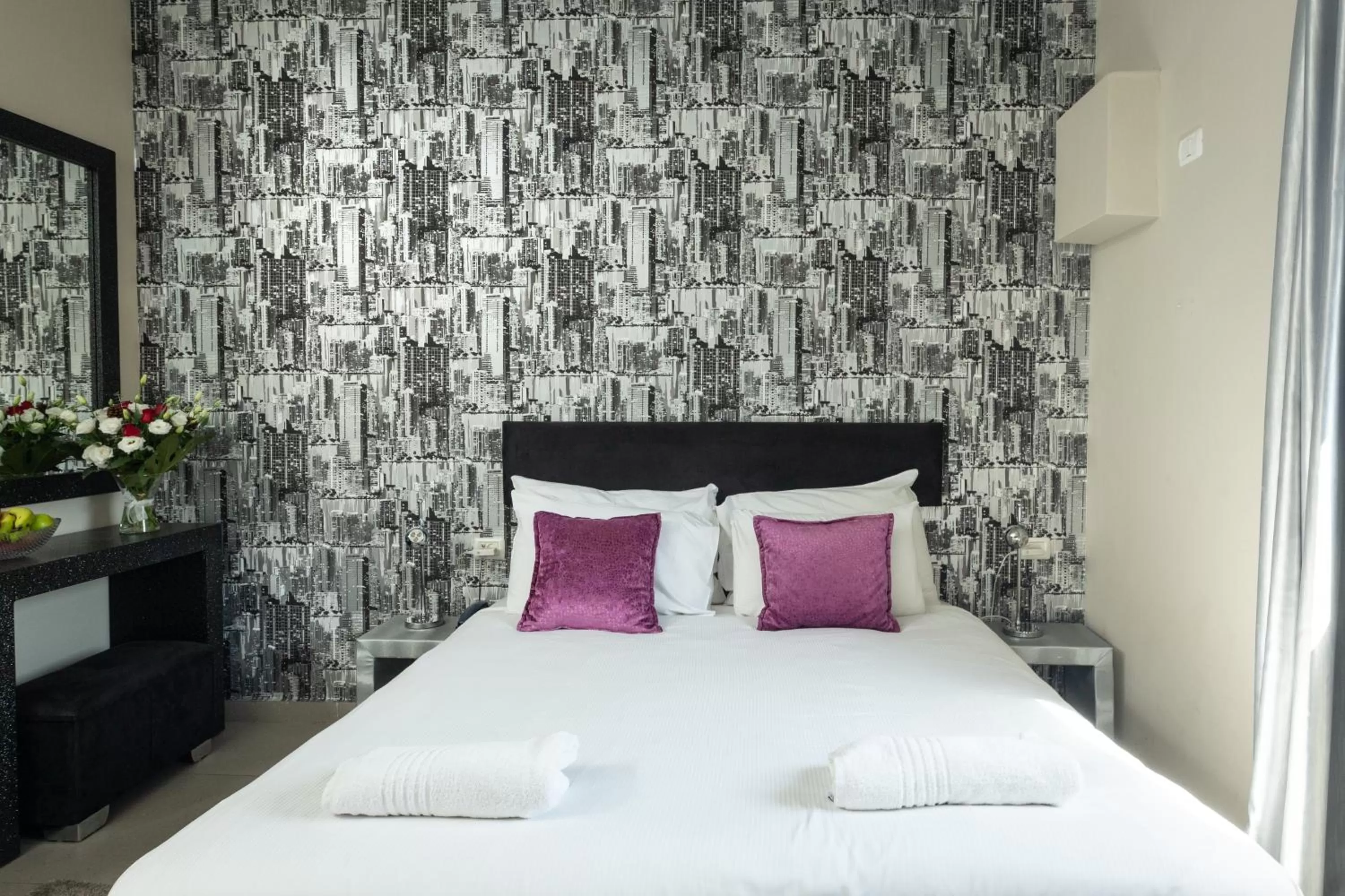 Bed in Hillel 11 Hotel