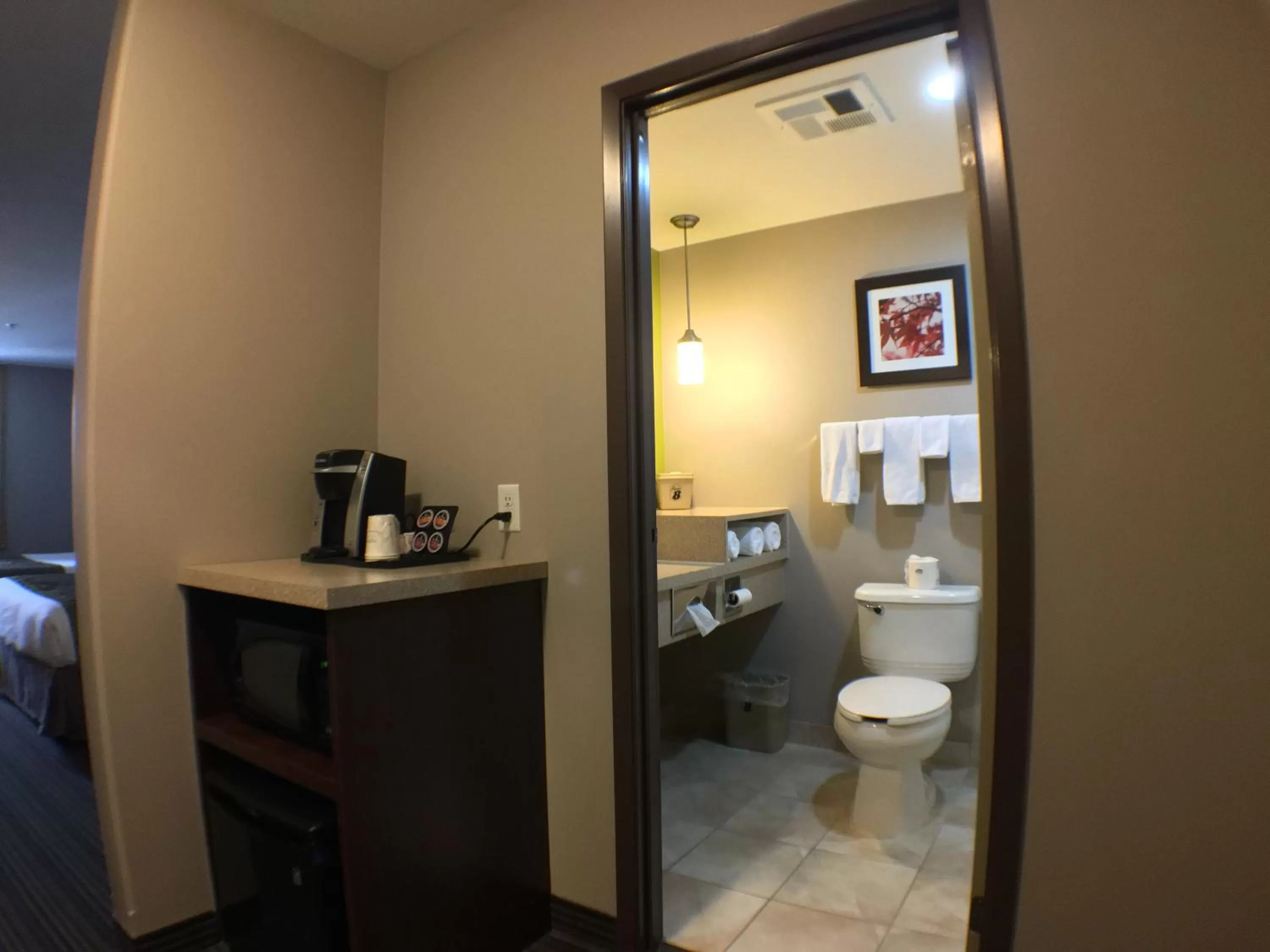 Bathroom in Super 8 by Wyndham Kapuskasing
