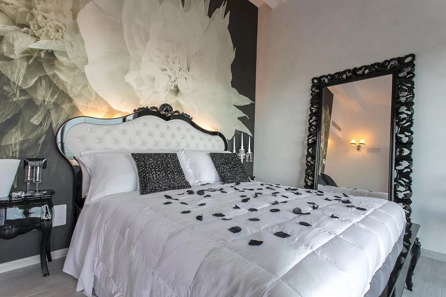 Photo of the whole room, Bed in BellavistaRelax