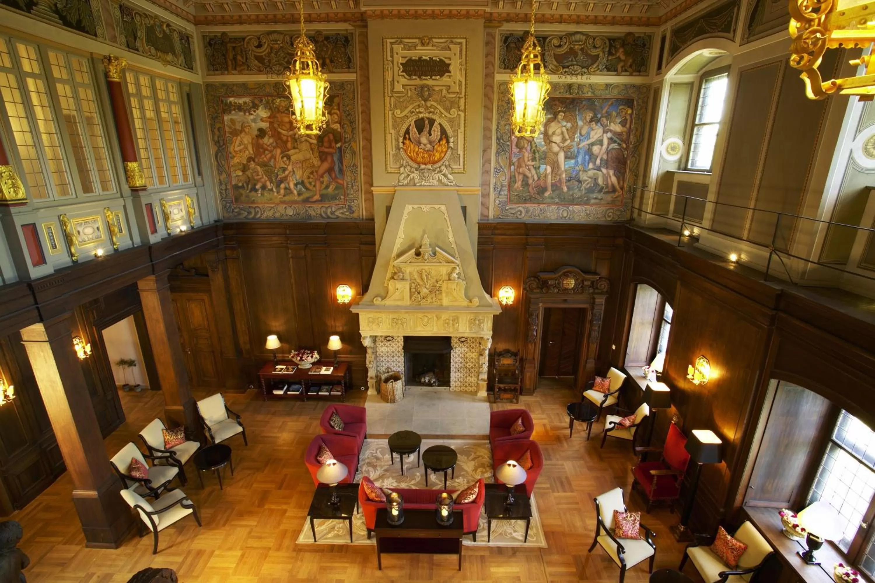 Lounge or bar in Schlosshotel Münchhausen