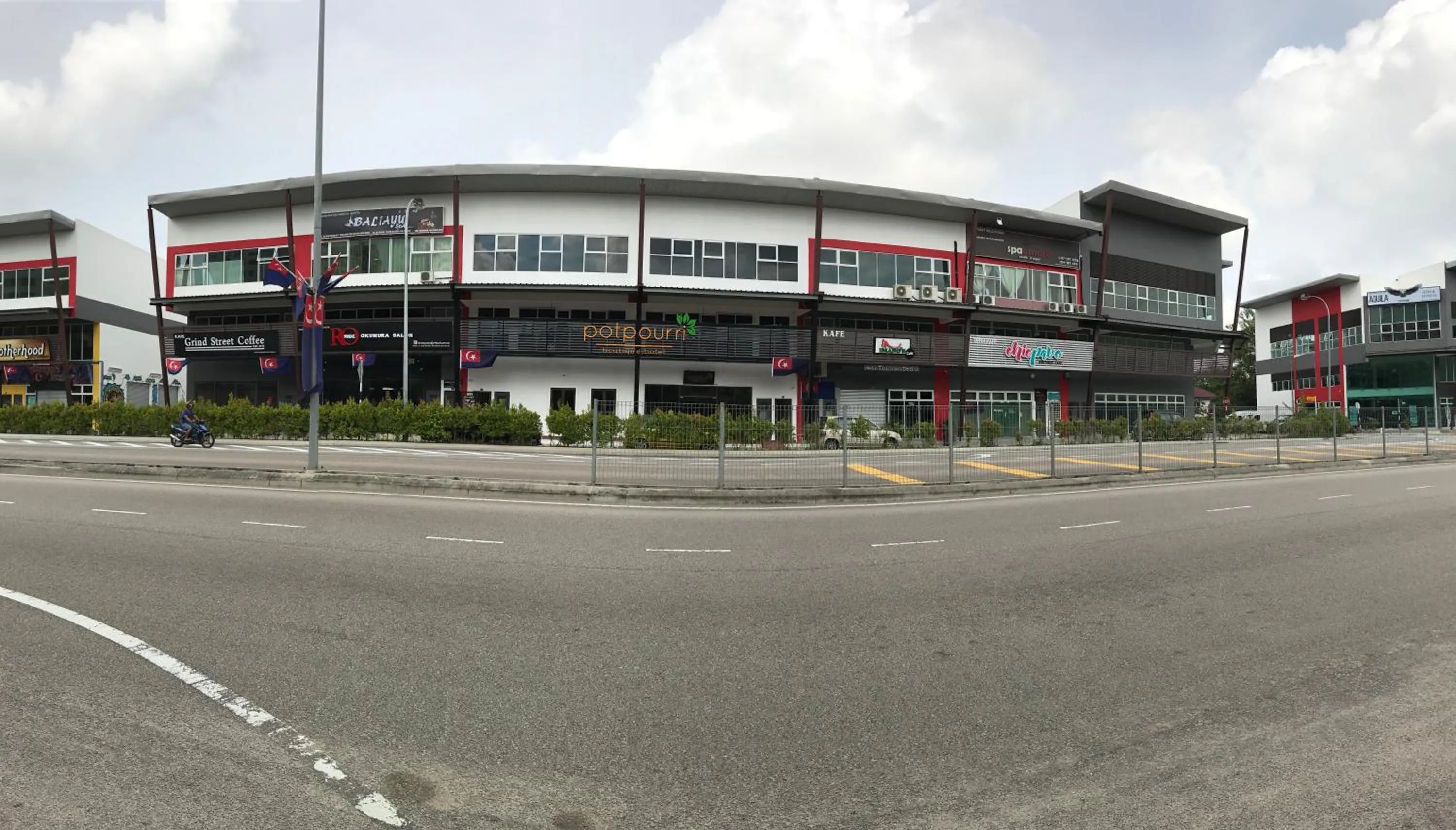 Property building in Potpourri Boutique Hotel