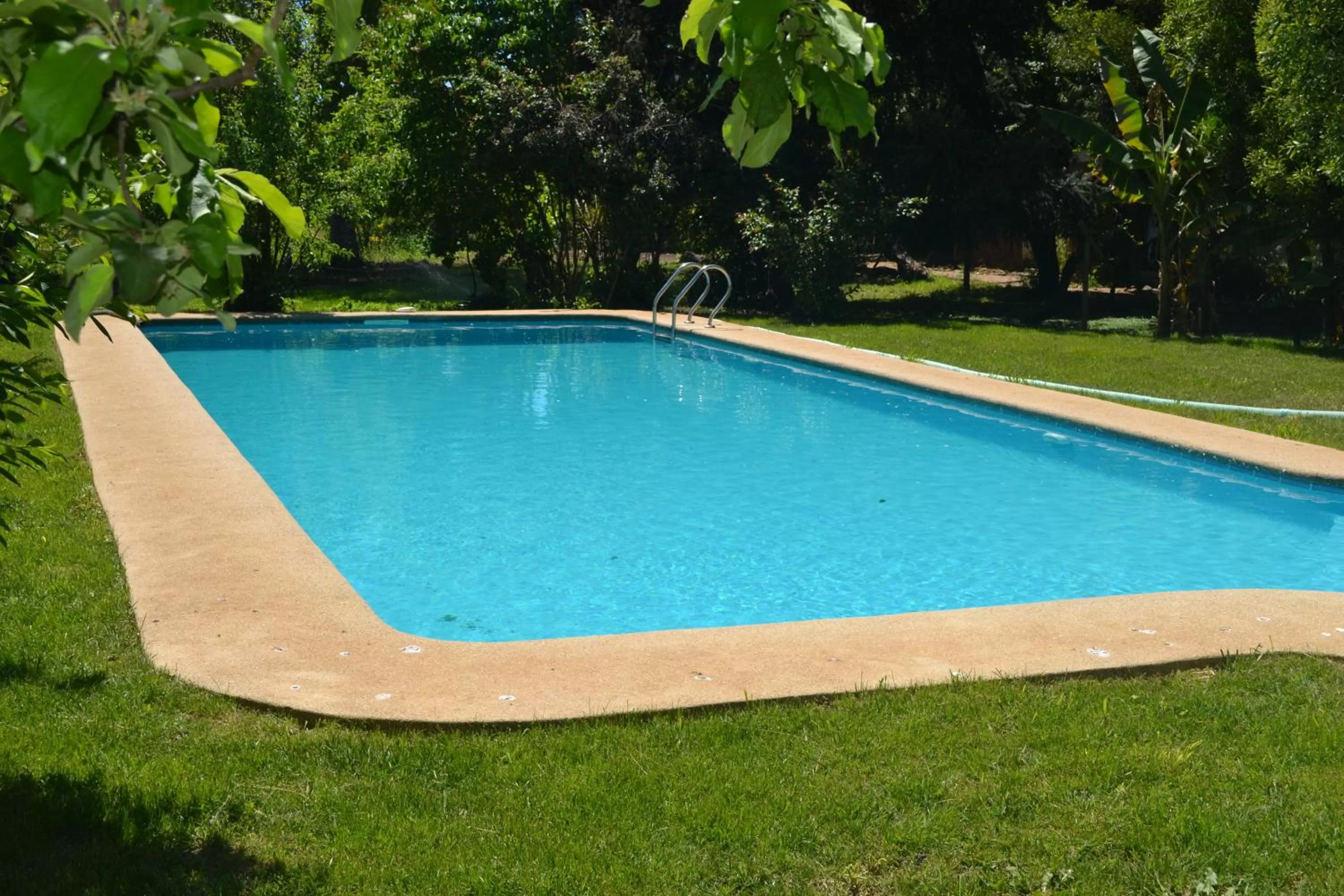 Swimming Pool in La Casa de Adobe Natural y Más