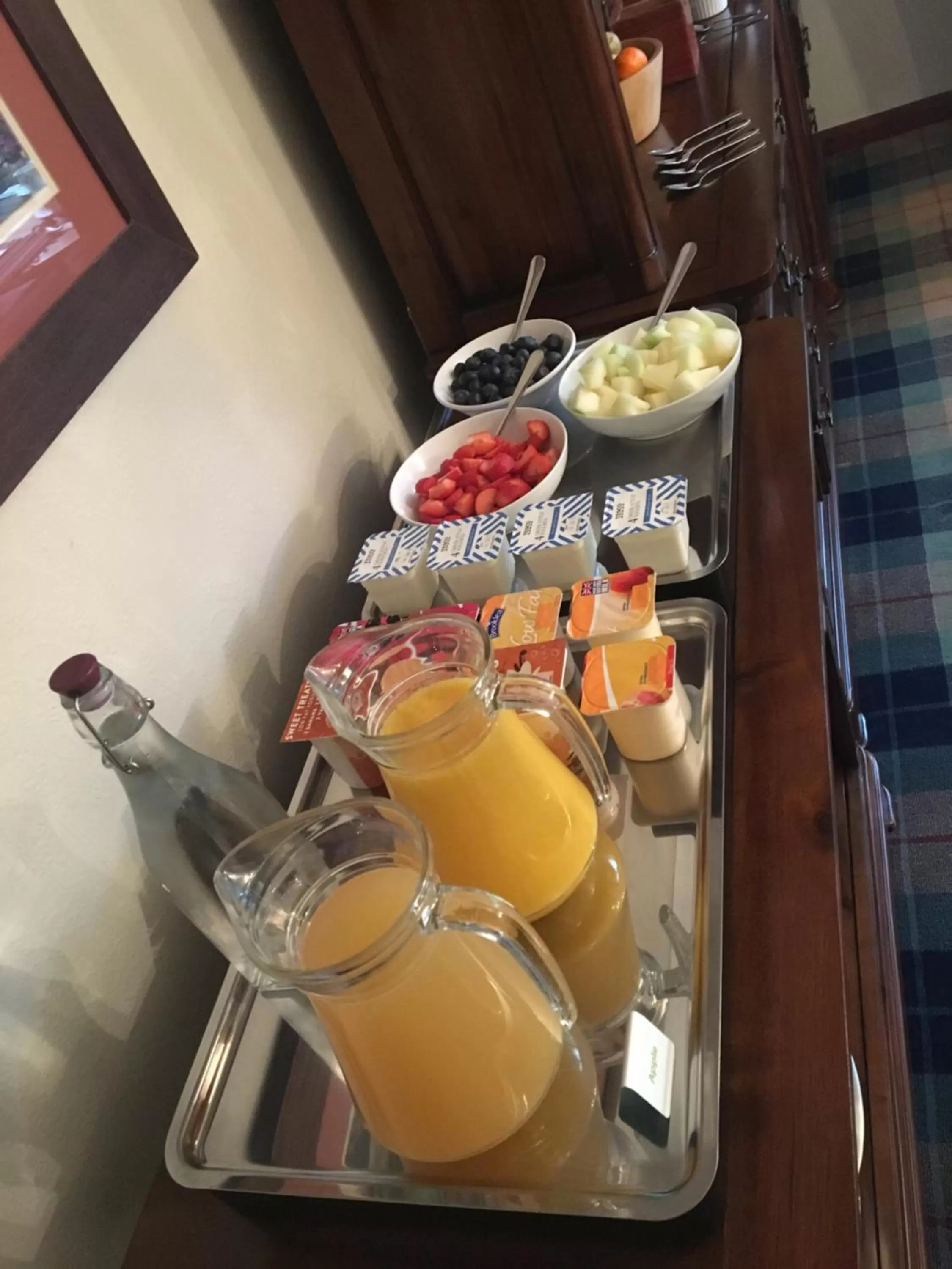 Breakfast in Eriskay B&B and Aviemore Glamping