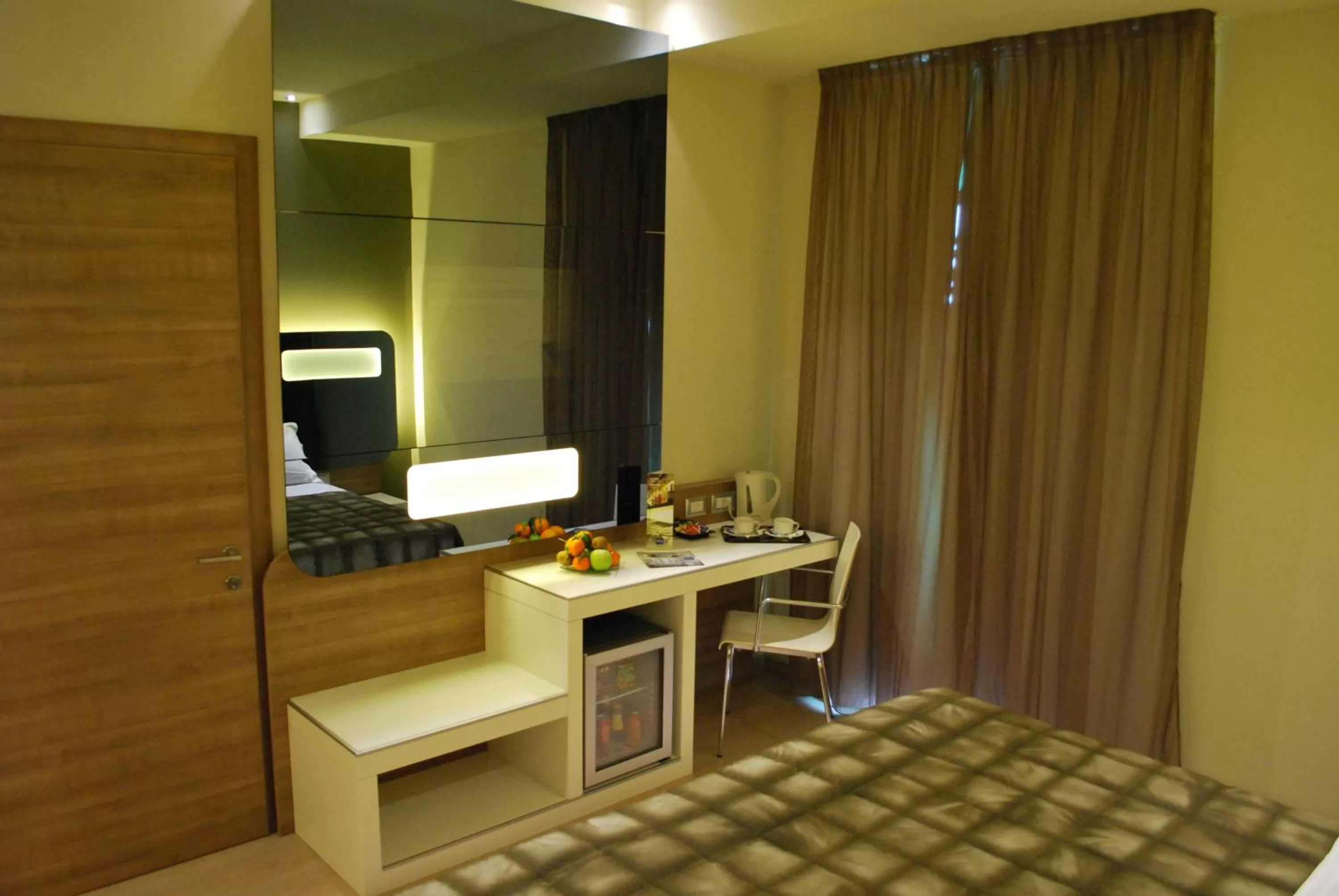 Food and drinks, Bed in Idea Hotel Plus Savona