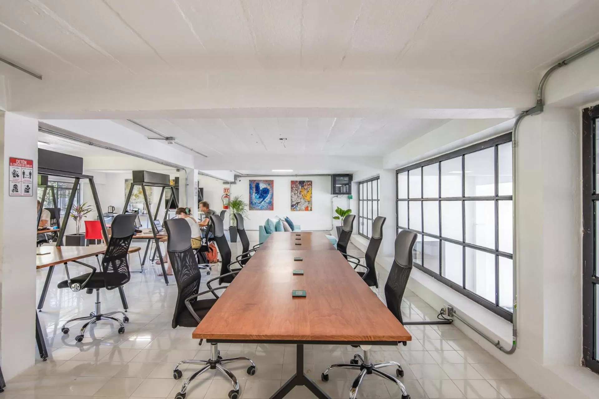 Business facilities in Joint Coworking Hotel