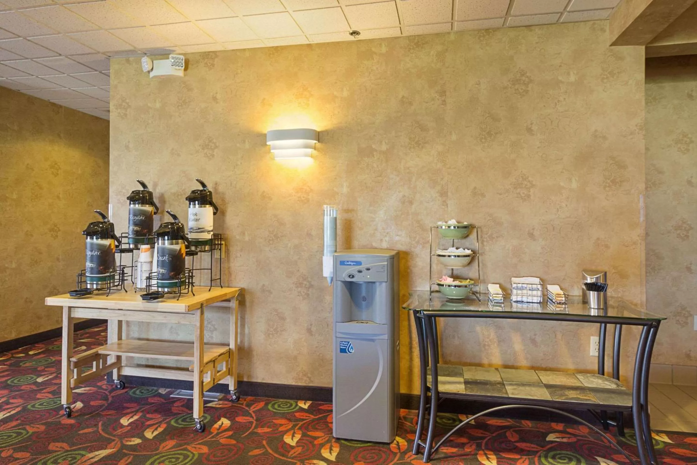 Lobby or reception in Quality Inn Fairmont