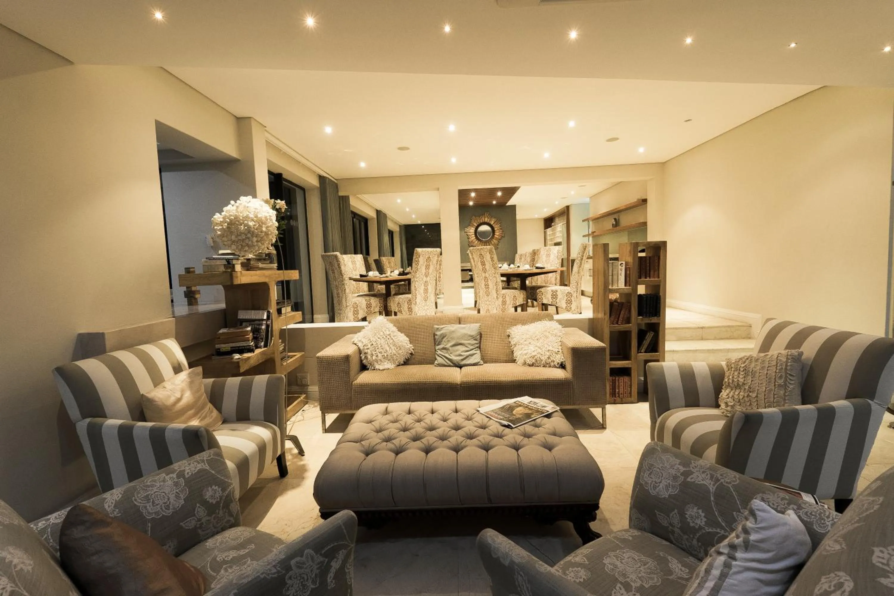 Communal lounge/ TV room in Isango Gate