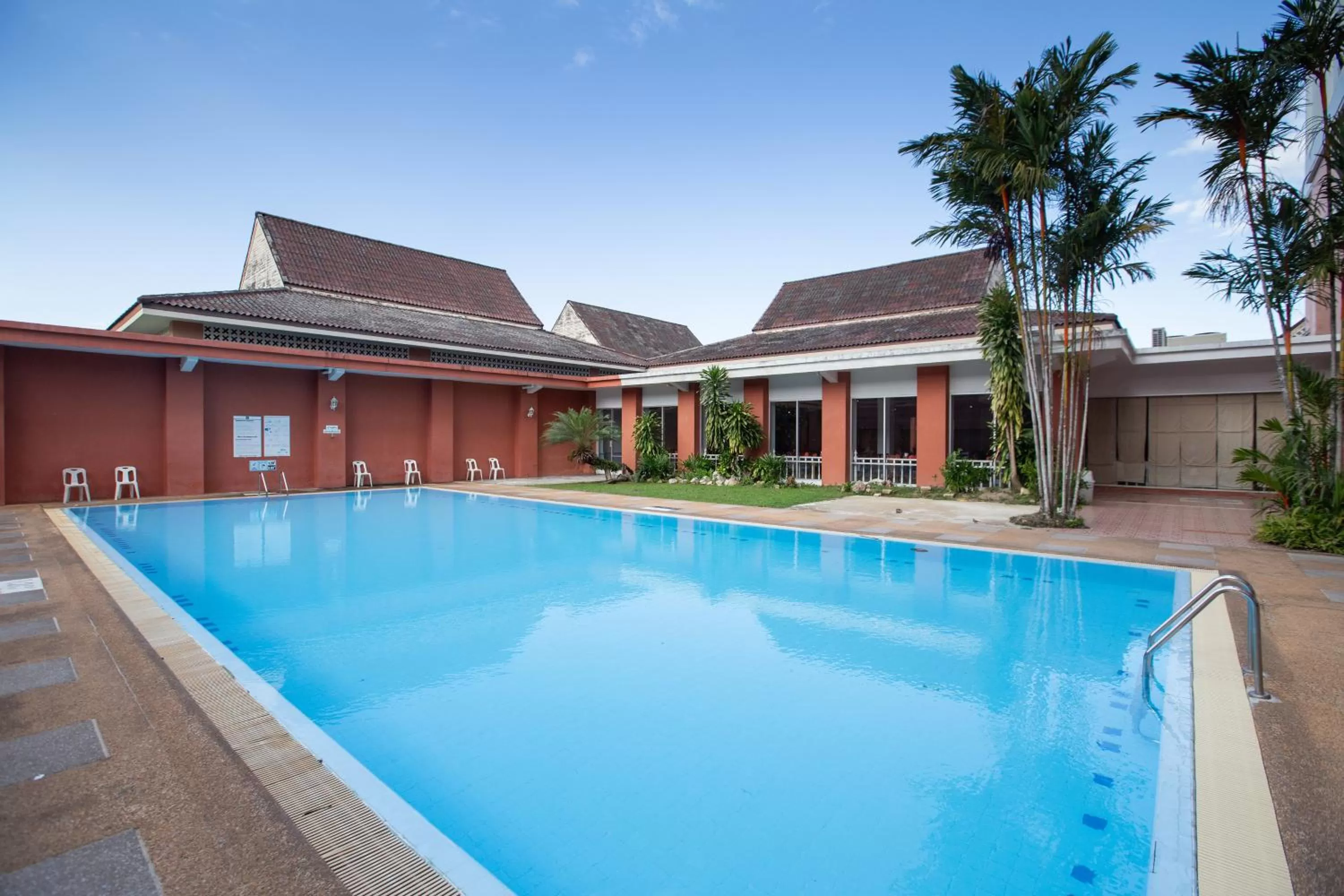 Swimming pool in The Imperial Narathiwat Hotel