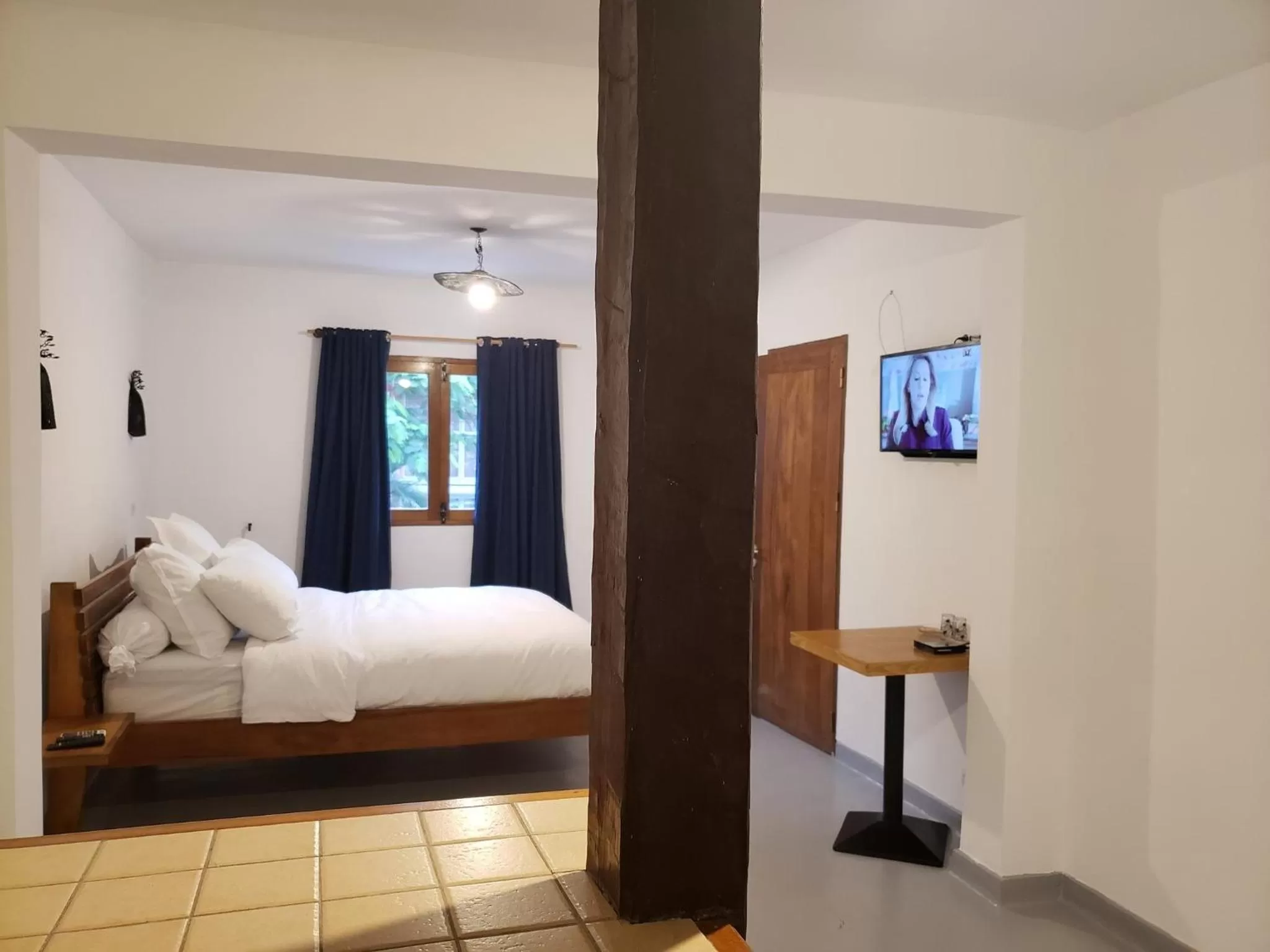 TV and multimedia, Bed in SATRANA HOTEL TAMATAVE