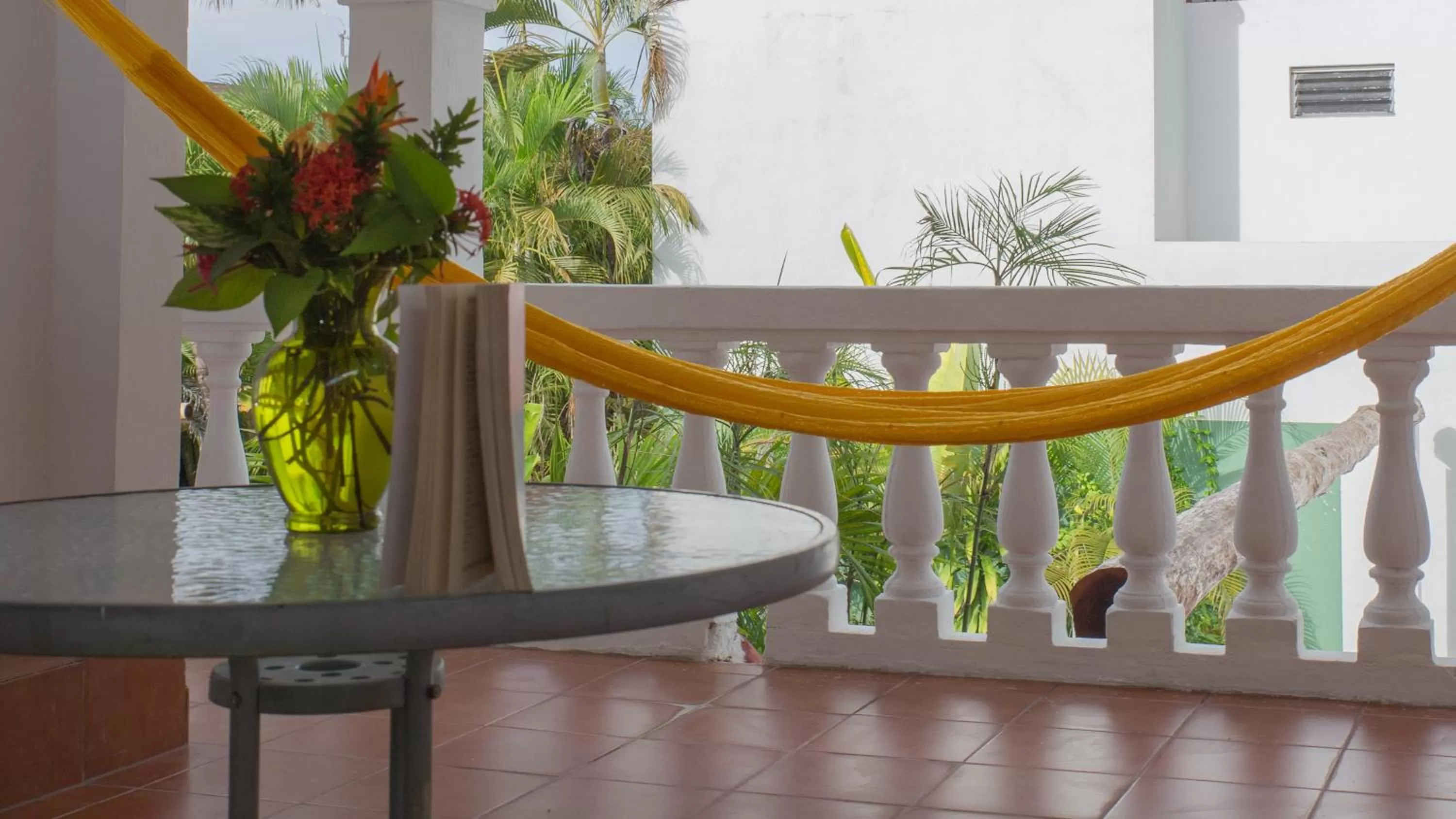 Patio in Hotel Villas Colibrí Suites & Bungalows