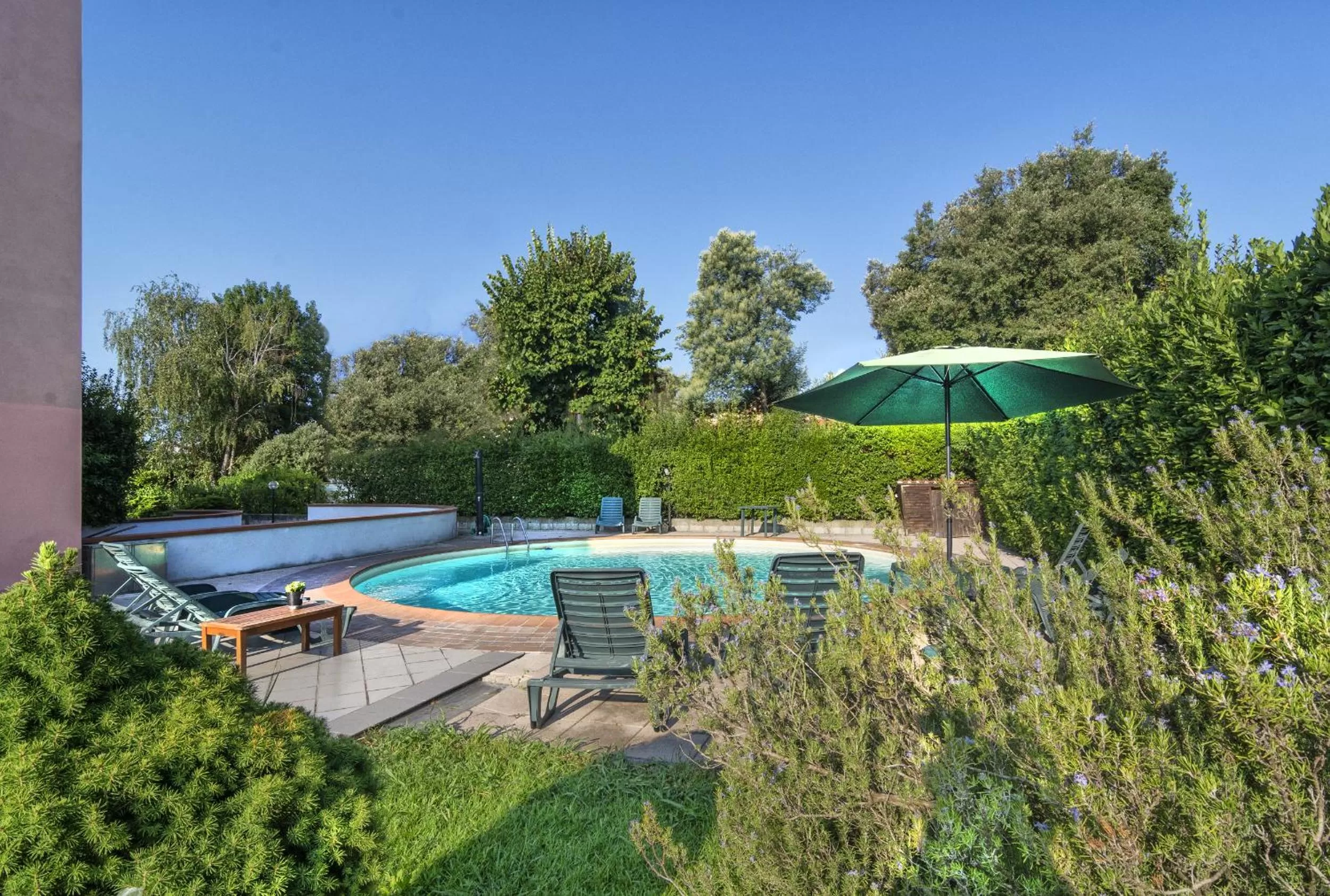 Garden in Giada Palace - Rooms
