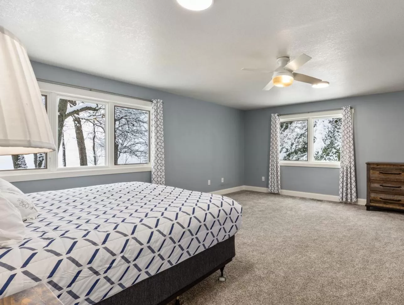 Bed in Quarterdeck Resort