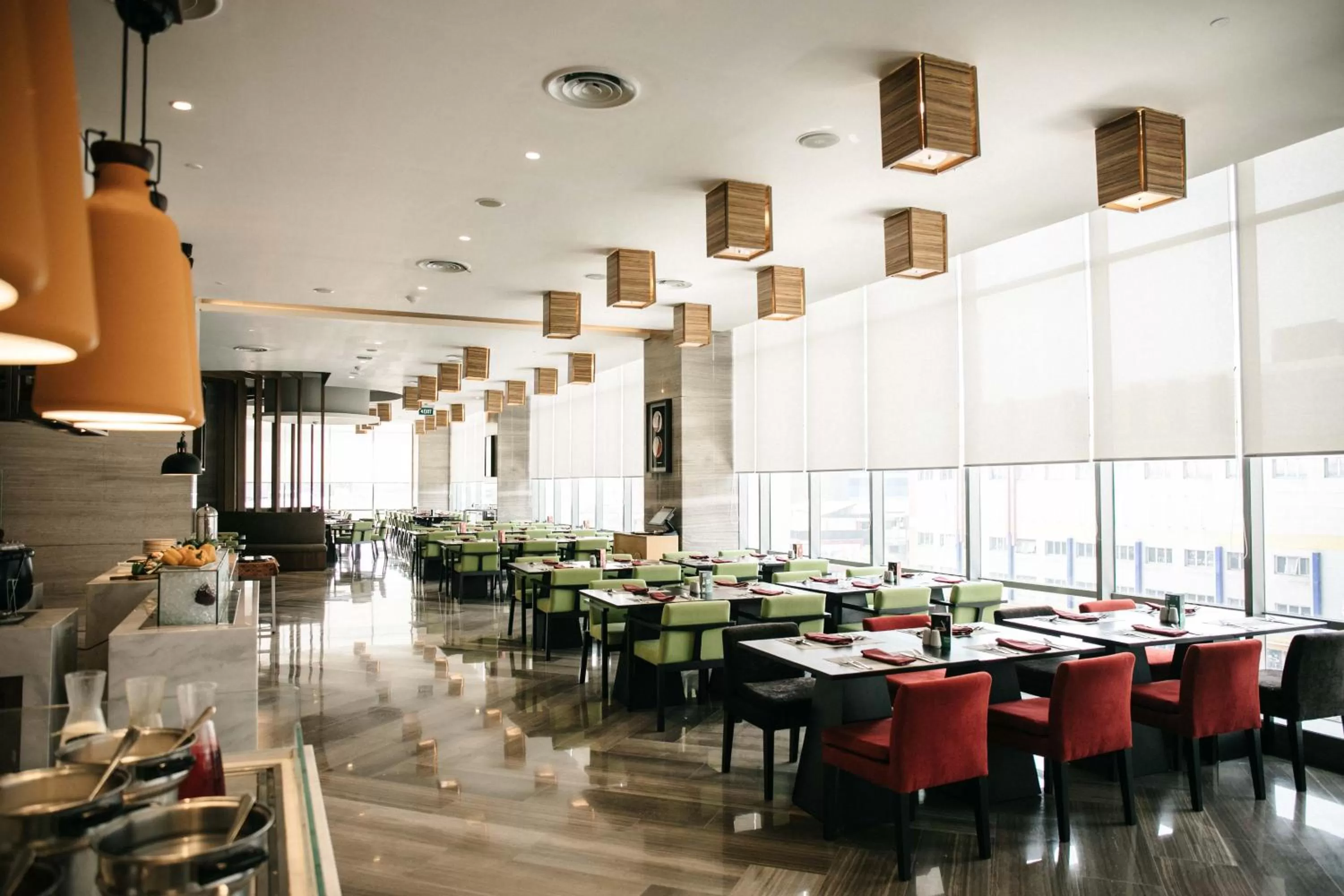 Restaurant/places to eat in Holiday Inn & Suites Jakarta Gajah Mada by IHG