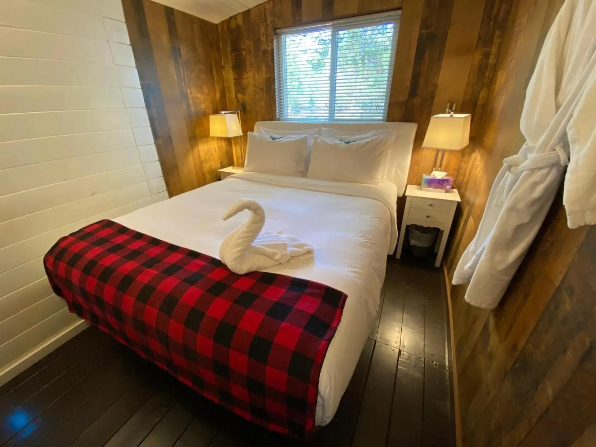 Bed in Woodhouse Cottages And Ranch