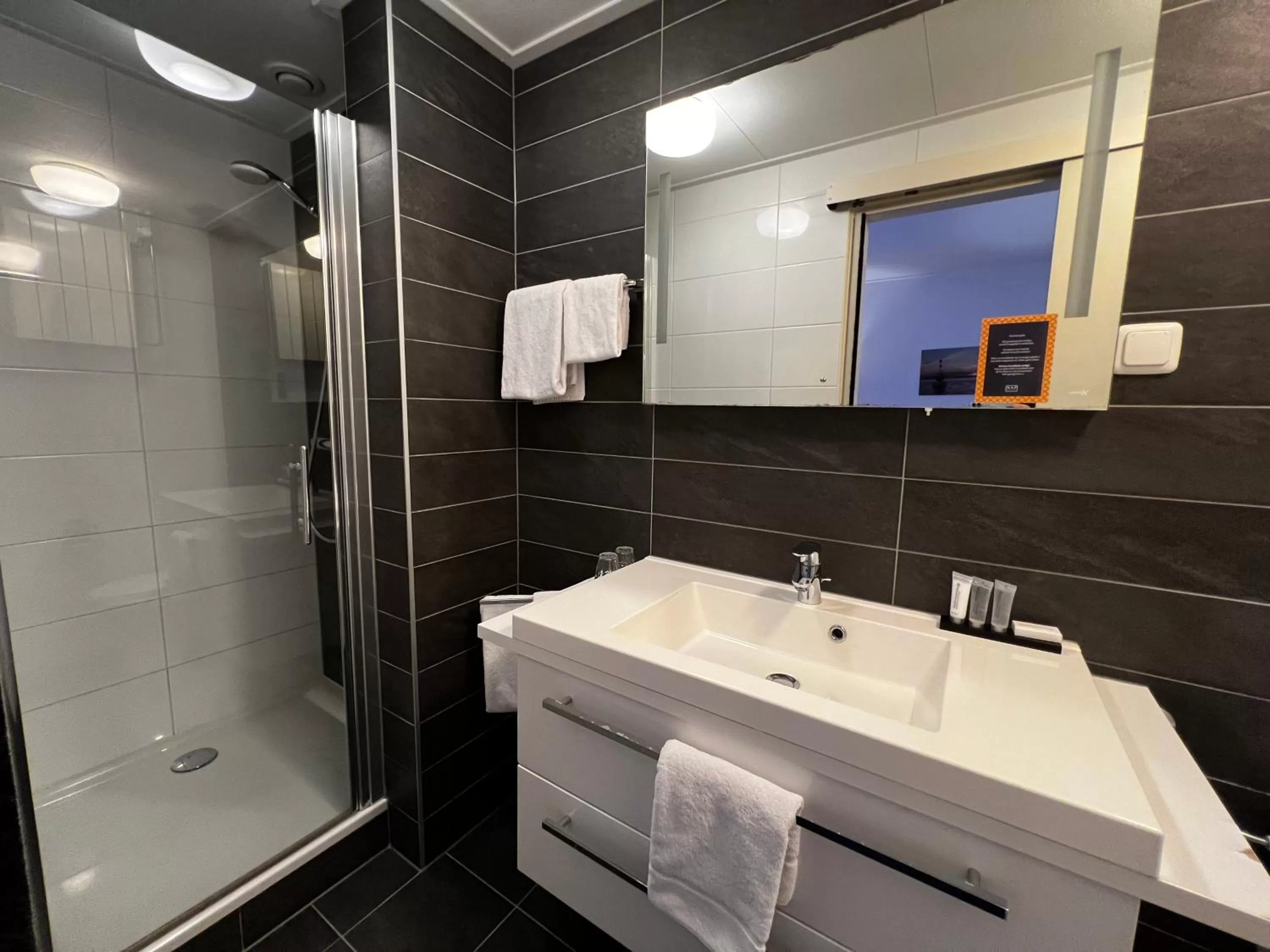 Bathroom in Hotel Nap