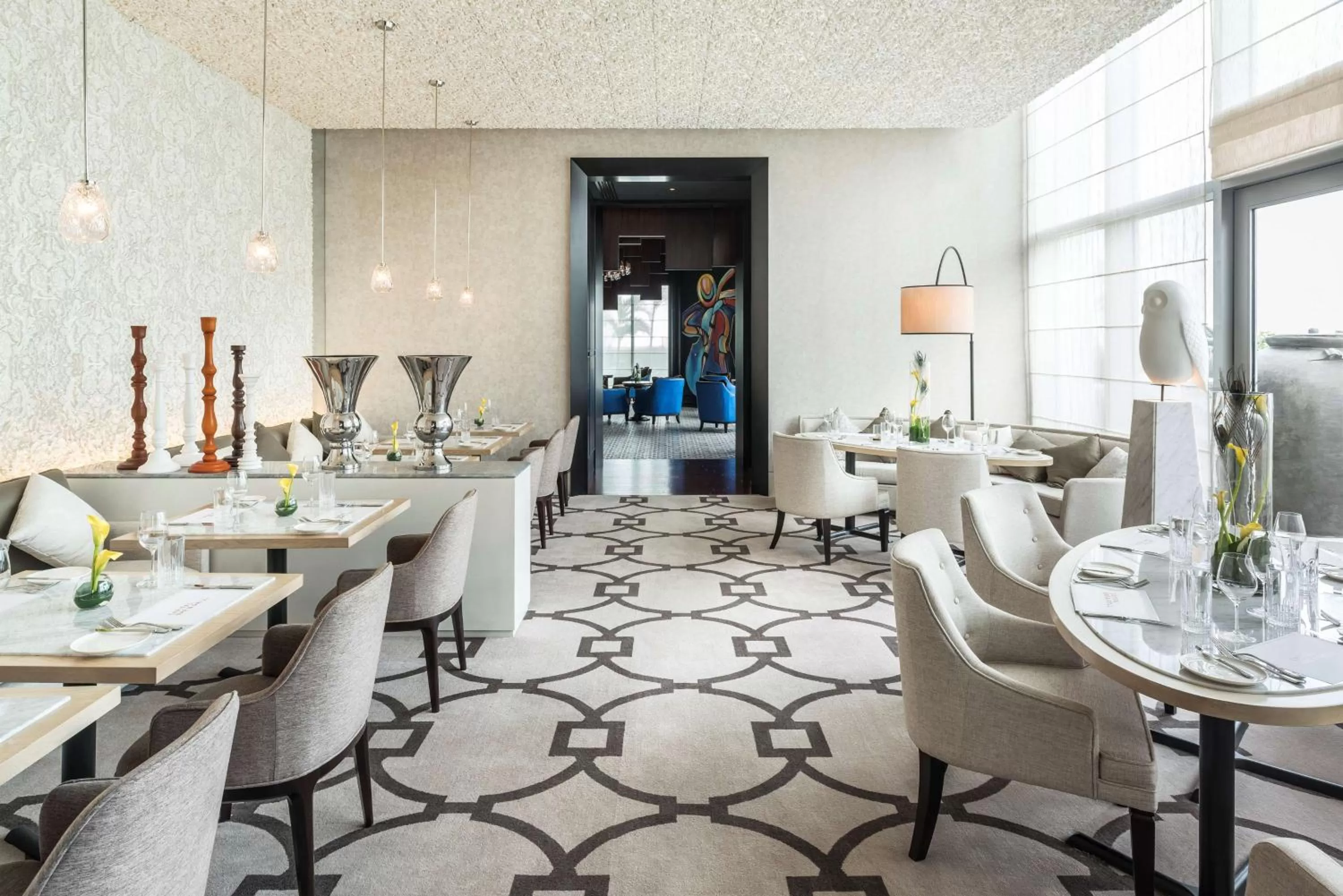 Restaurant/places to eat in Shangri-La Colombo