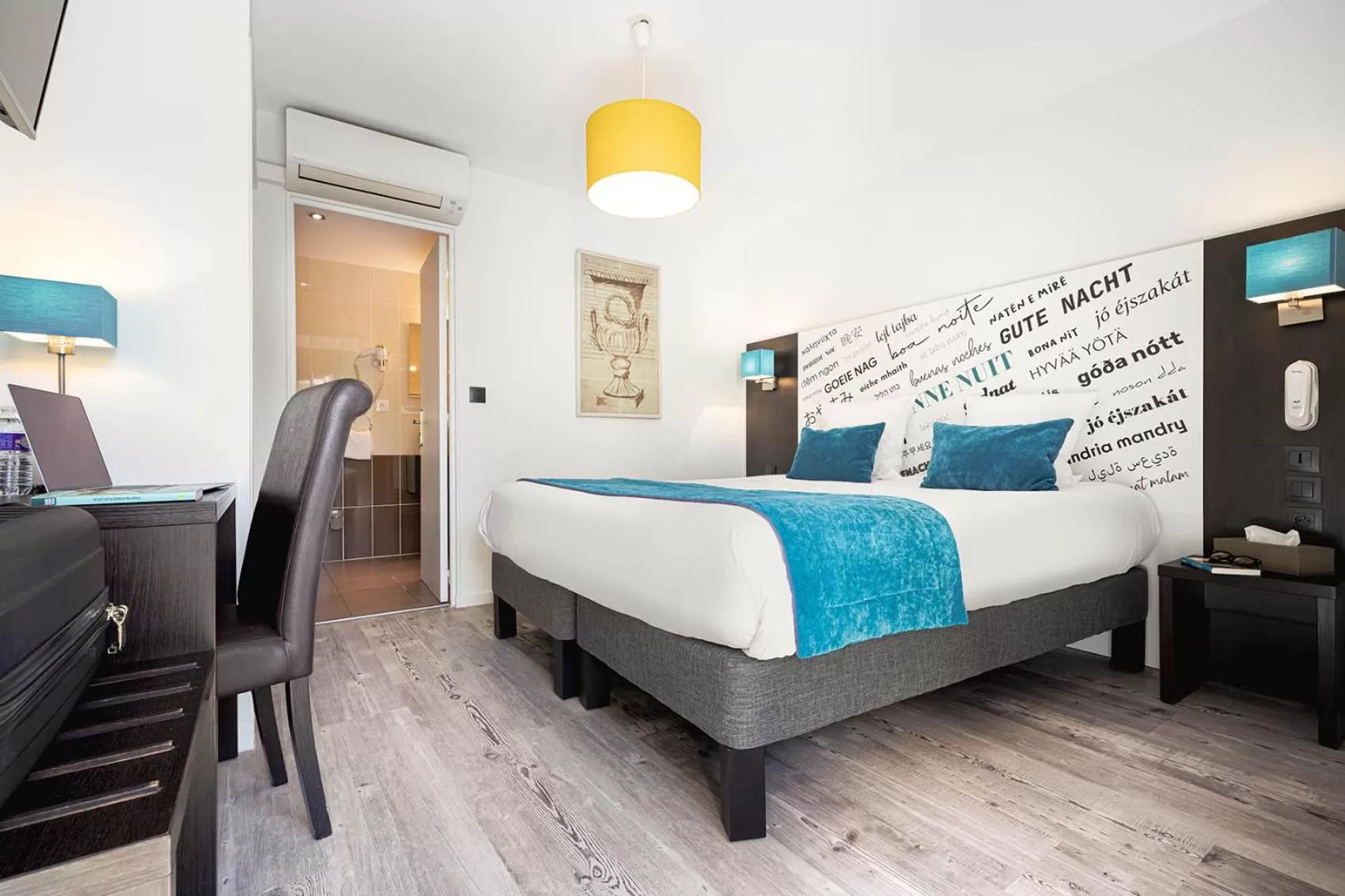 Bedroom, Bed in Contact Hôtels Les Pierres Dorées