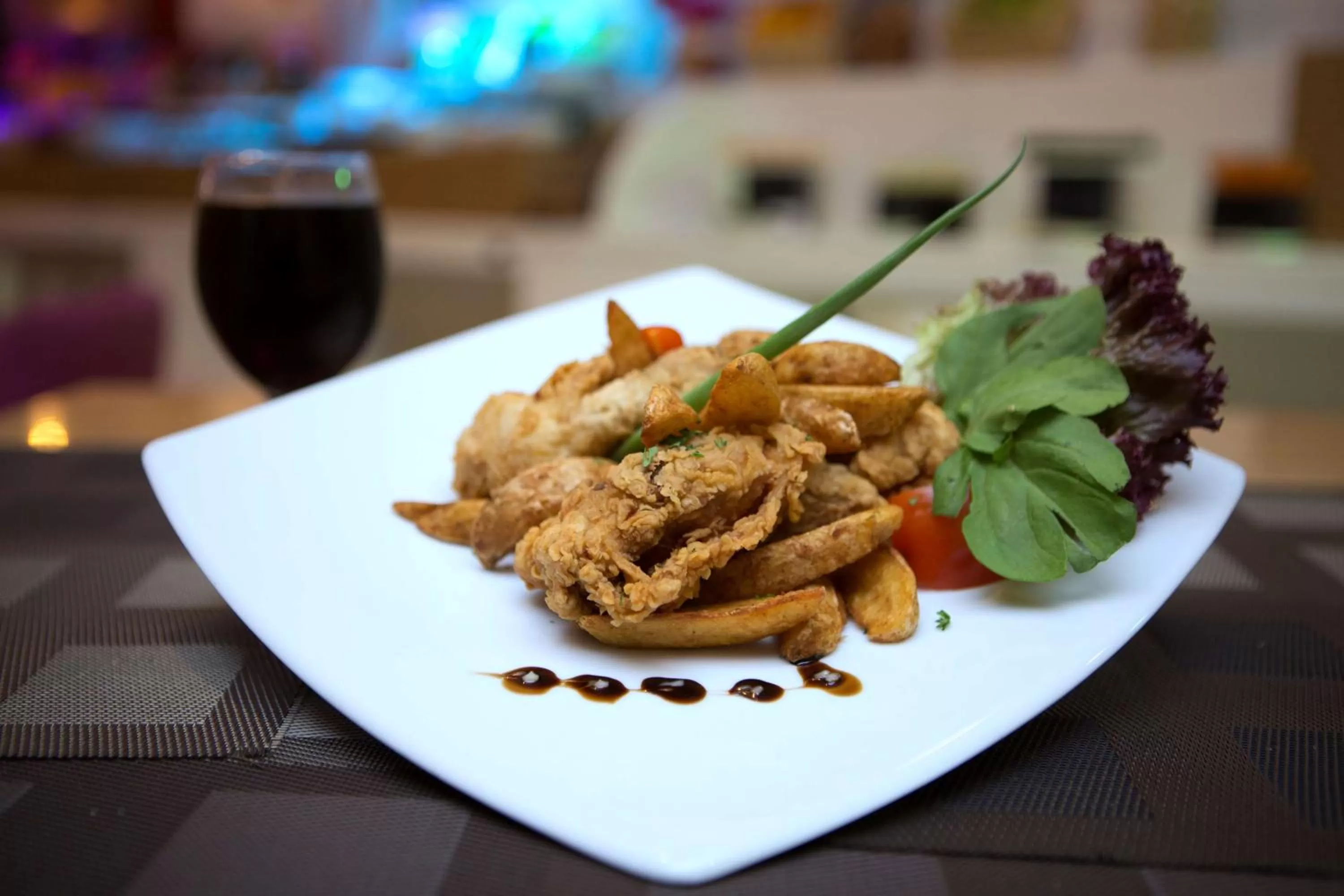 Restaurant/places to eat in Best Western Plus Pearl Creek