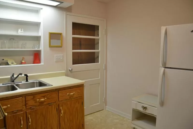 Kitchen or kitchenette, Kitchen/Kitchenette in The Cardinal Inn