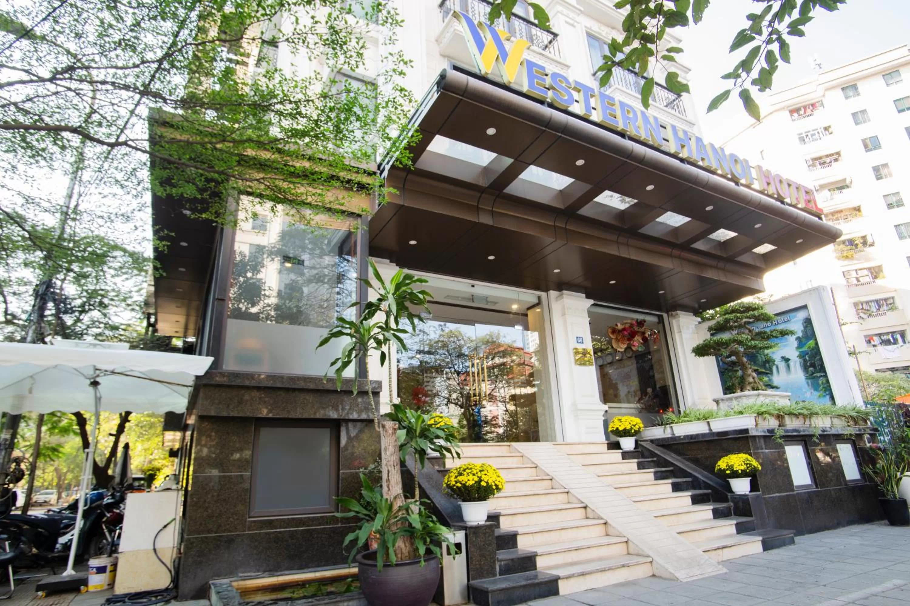 Facade/entrance in Western Hanoi Boutique Hotel