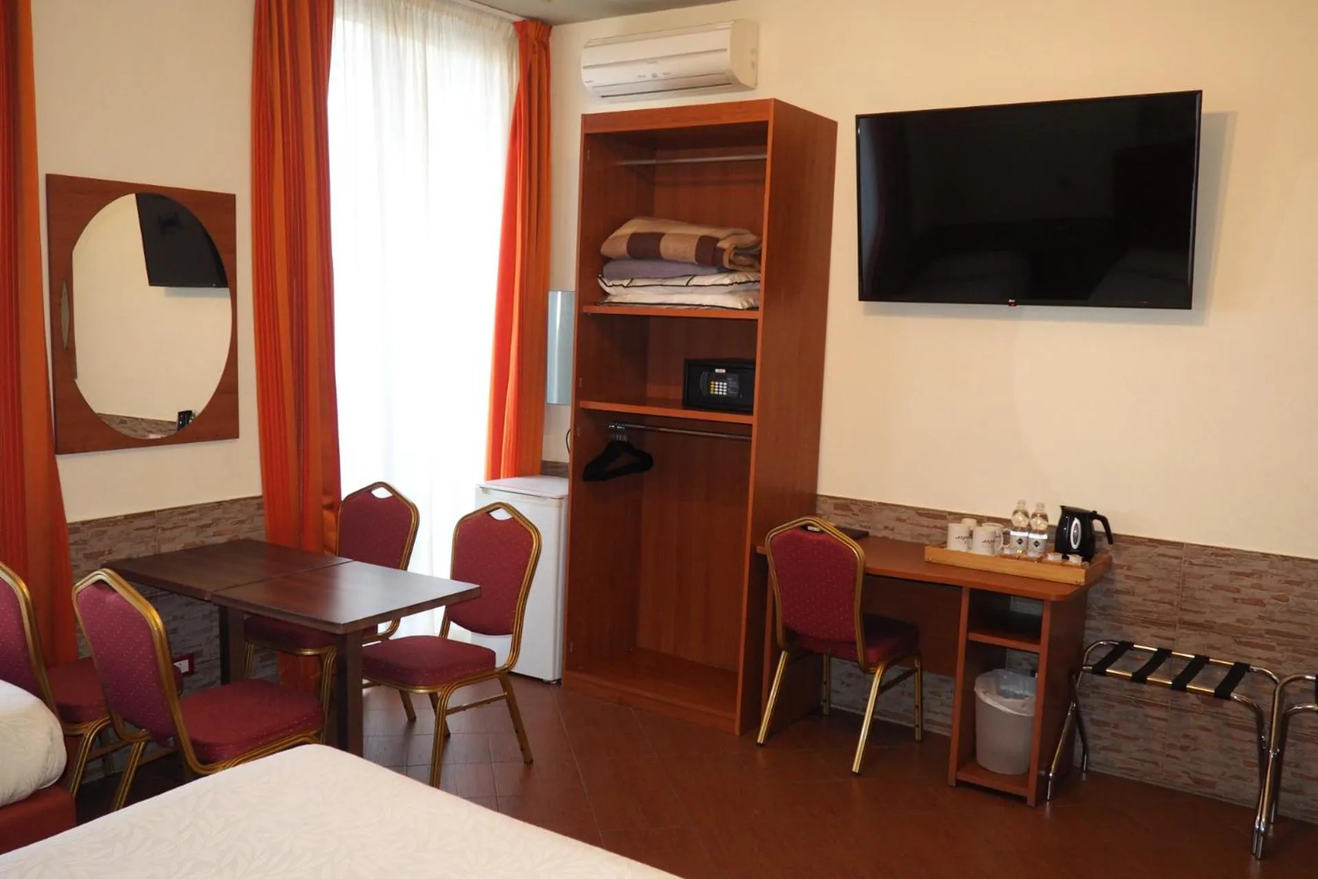 TV and multimedia in Hotel Ester