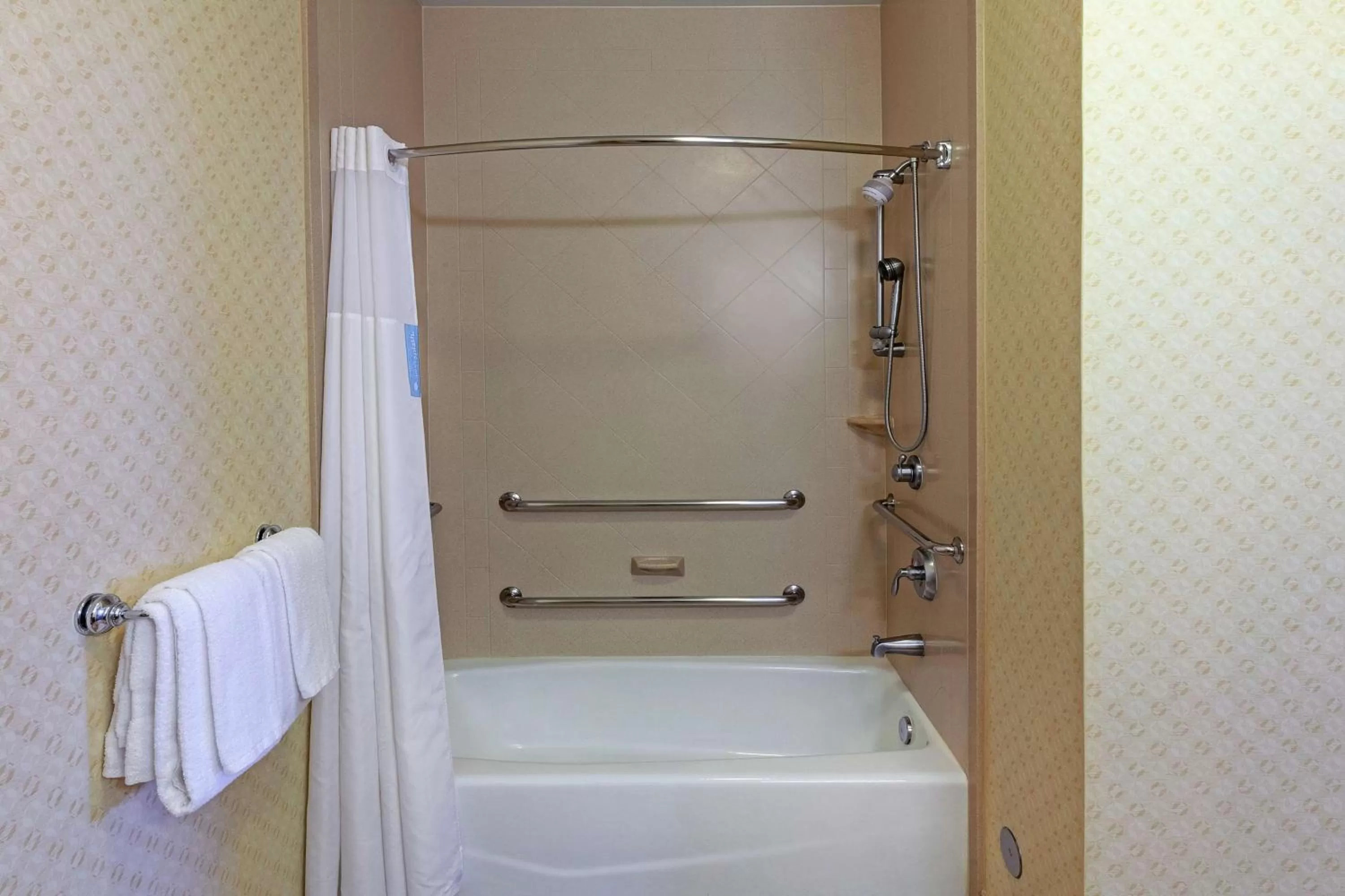 Bathroom in Hampton Inn & Suites El Paso West