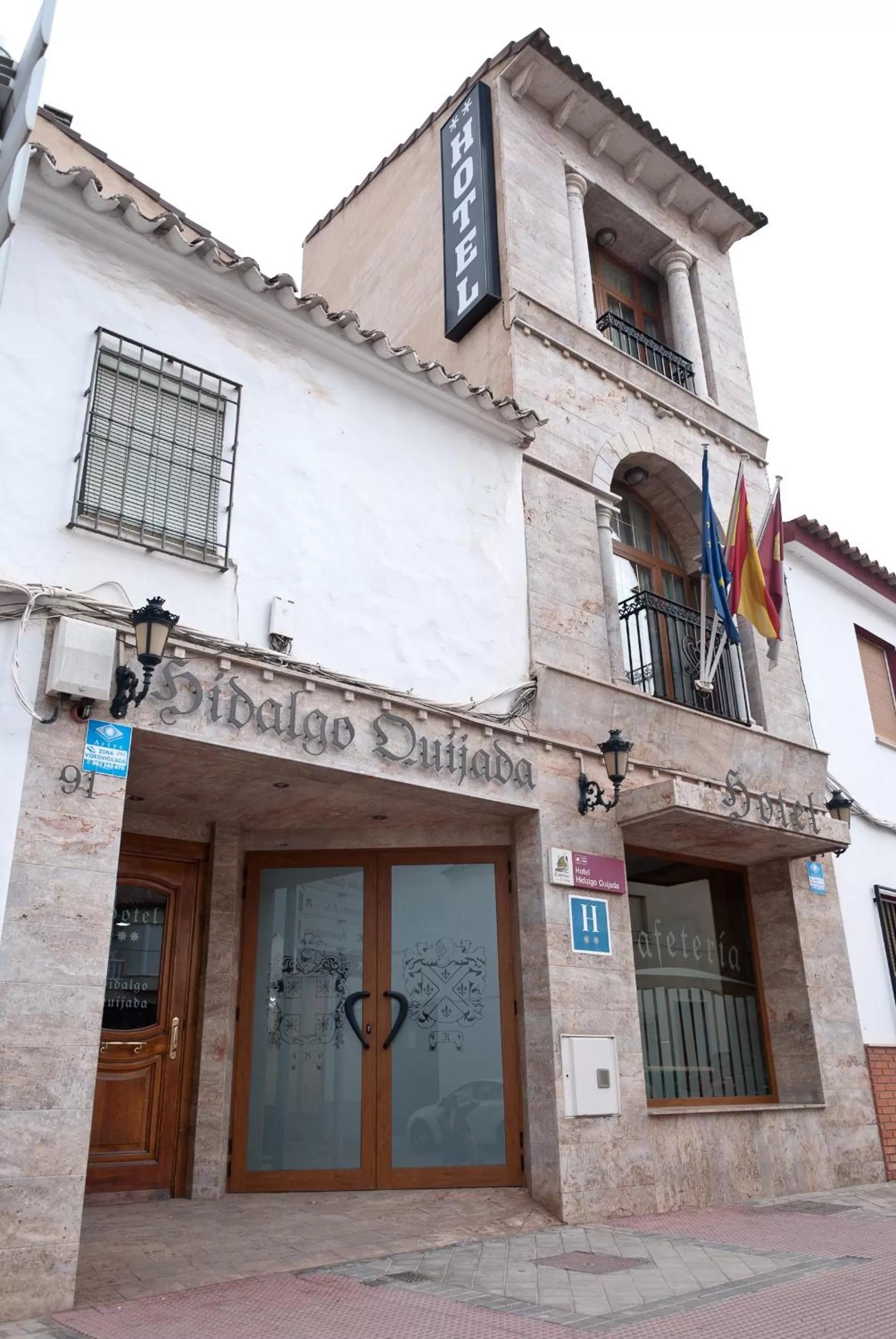 Property building in Hotel Hidalgo Quijada