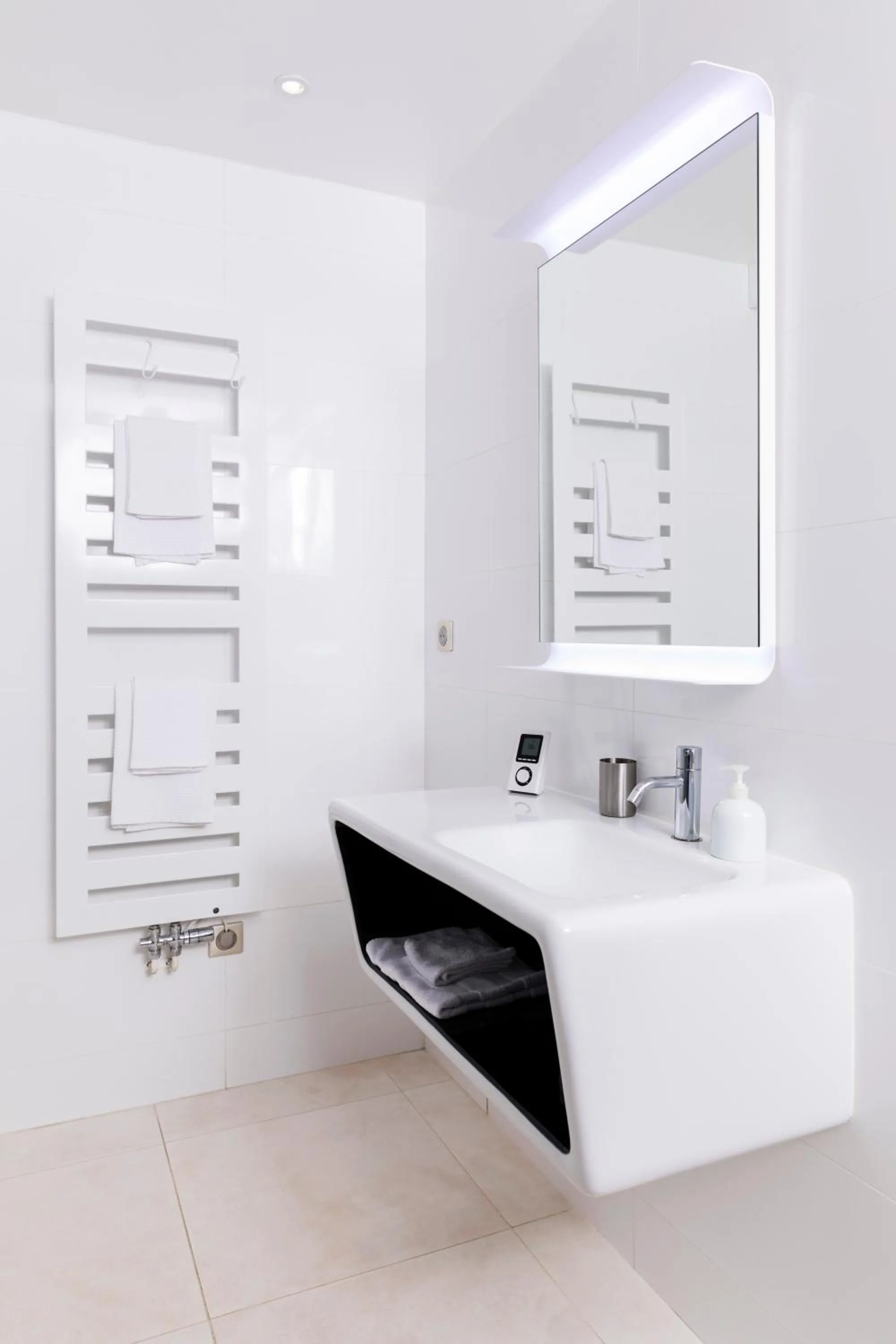 Bathroom in Eden Lodge Paris