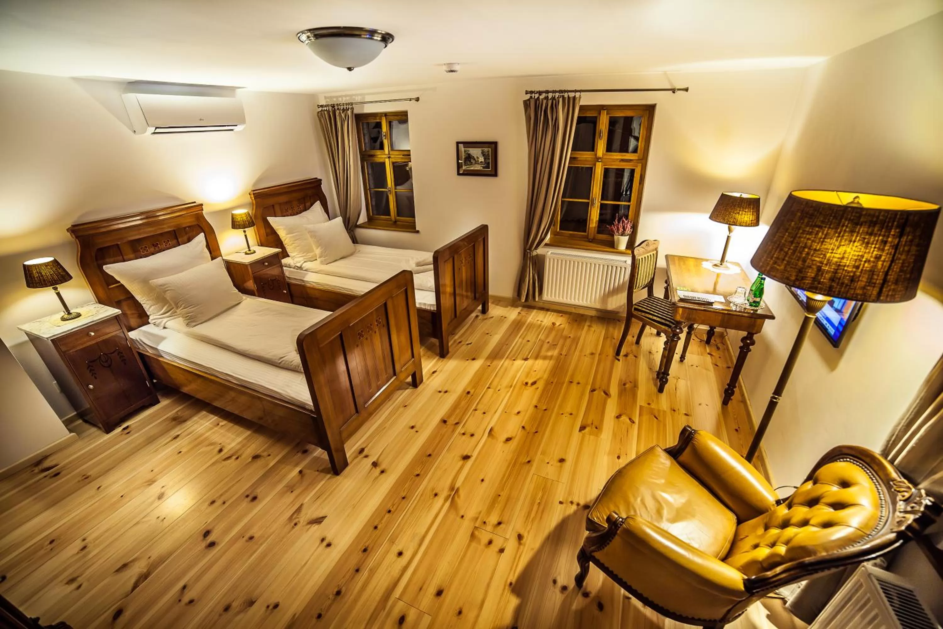 Photo of the whole room, Bed in Pensjonat Dom Zegarmistrza