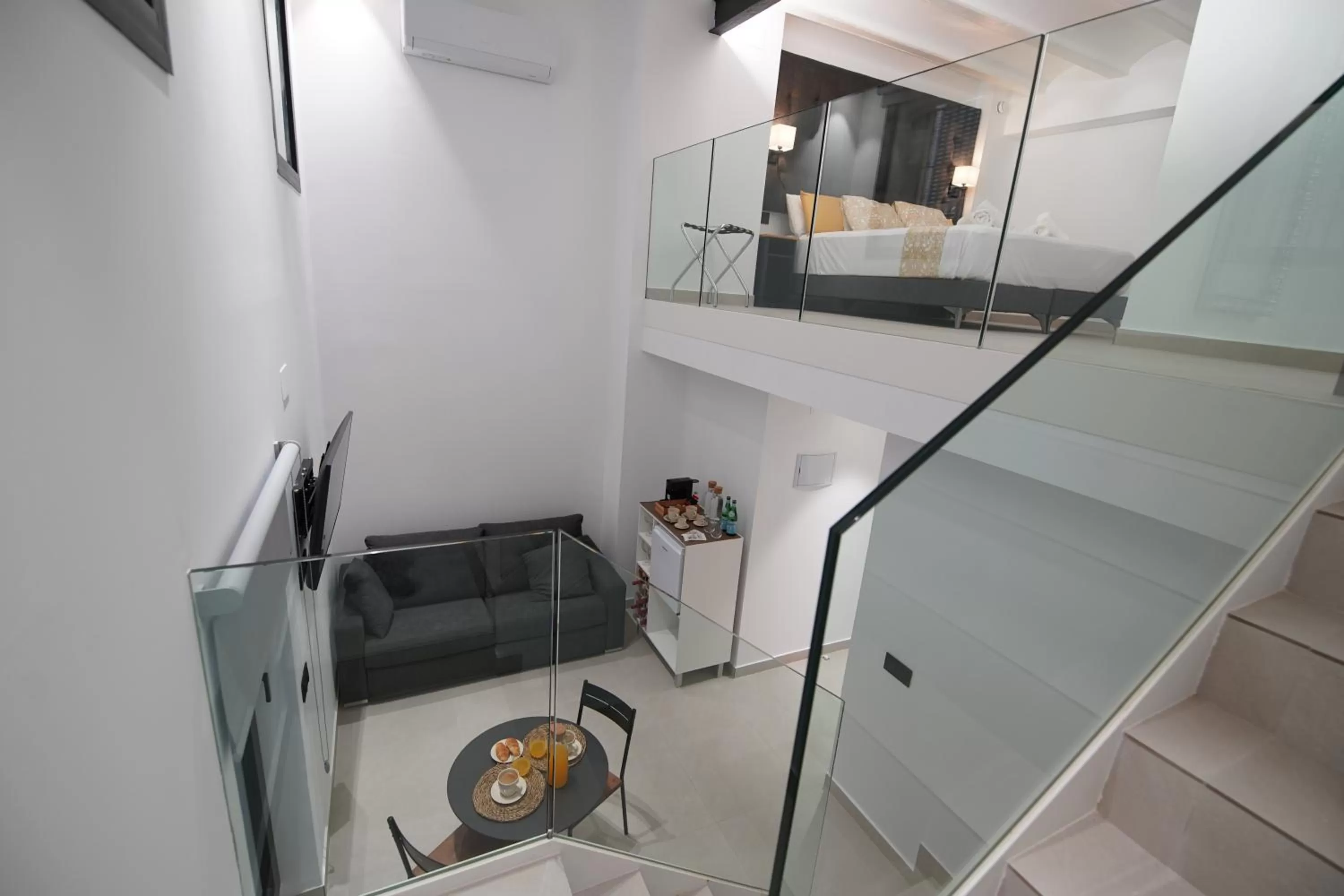 Bed in BET Apartments - Suites Puerto Valencia