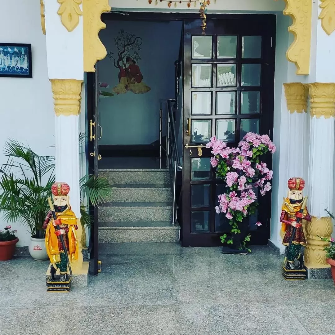 Facade/entrance in Royal Heritage Haveli Udaipur