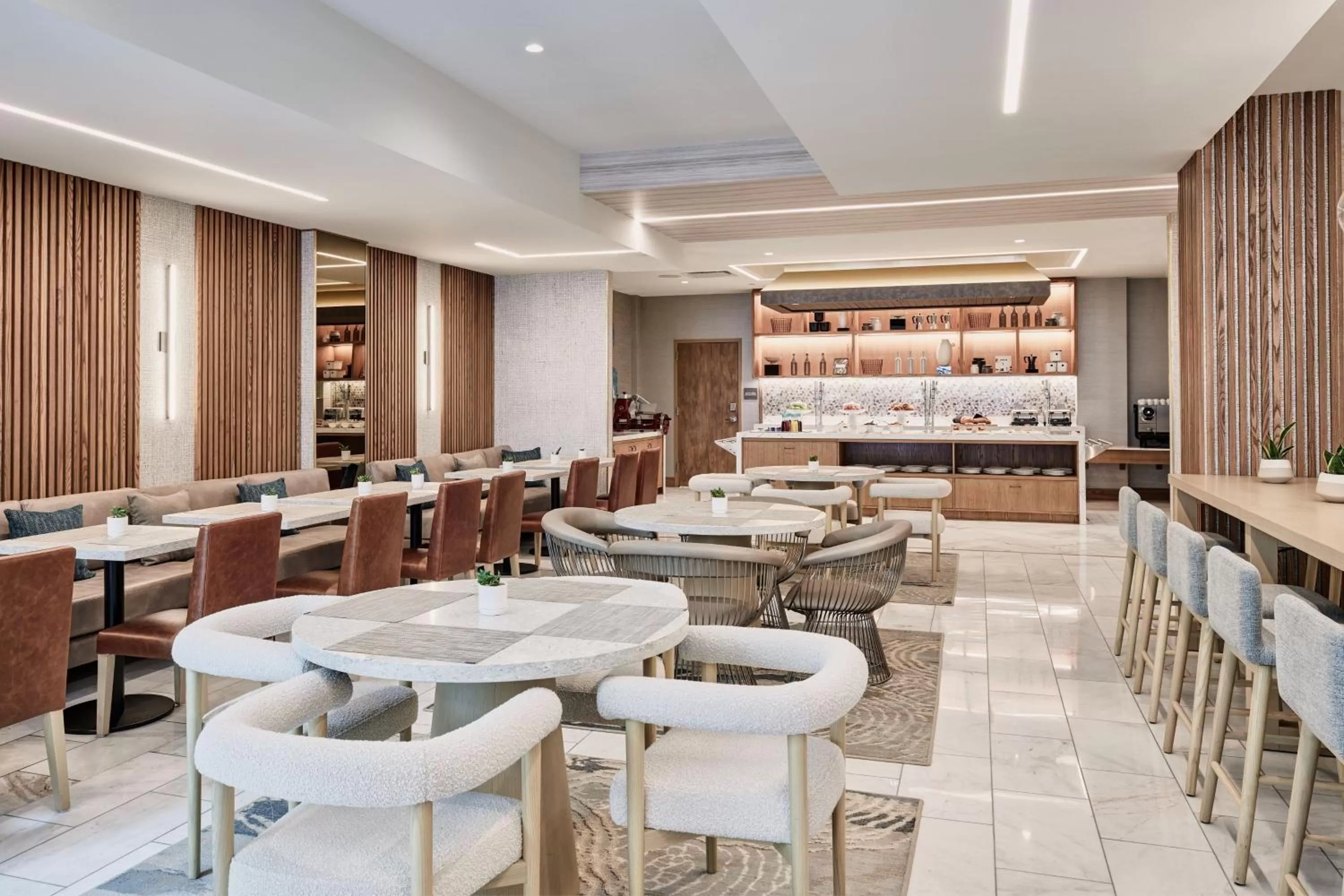 Breakfast in AC Hotel by Marriott San Diego Downtown Gaslamp Quarter