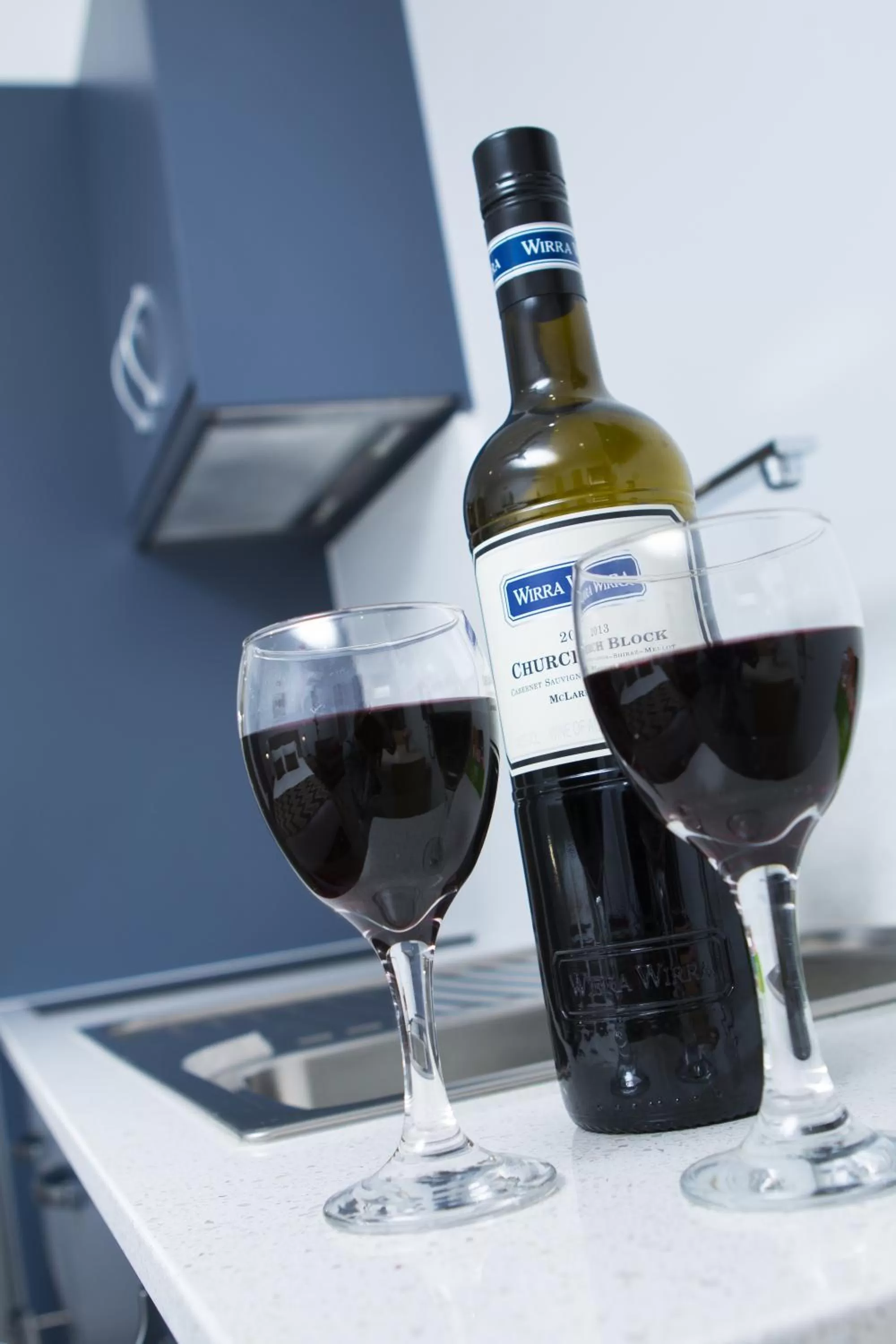 Kitchen or kitchenette in Altitude Motel Apartments