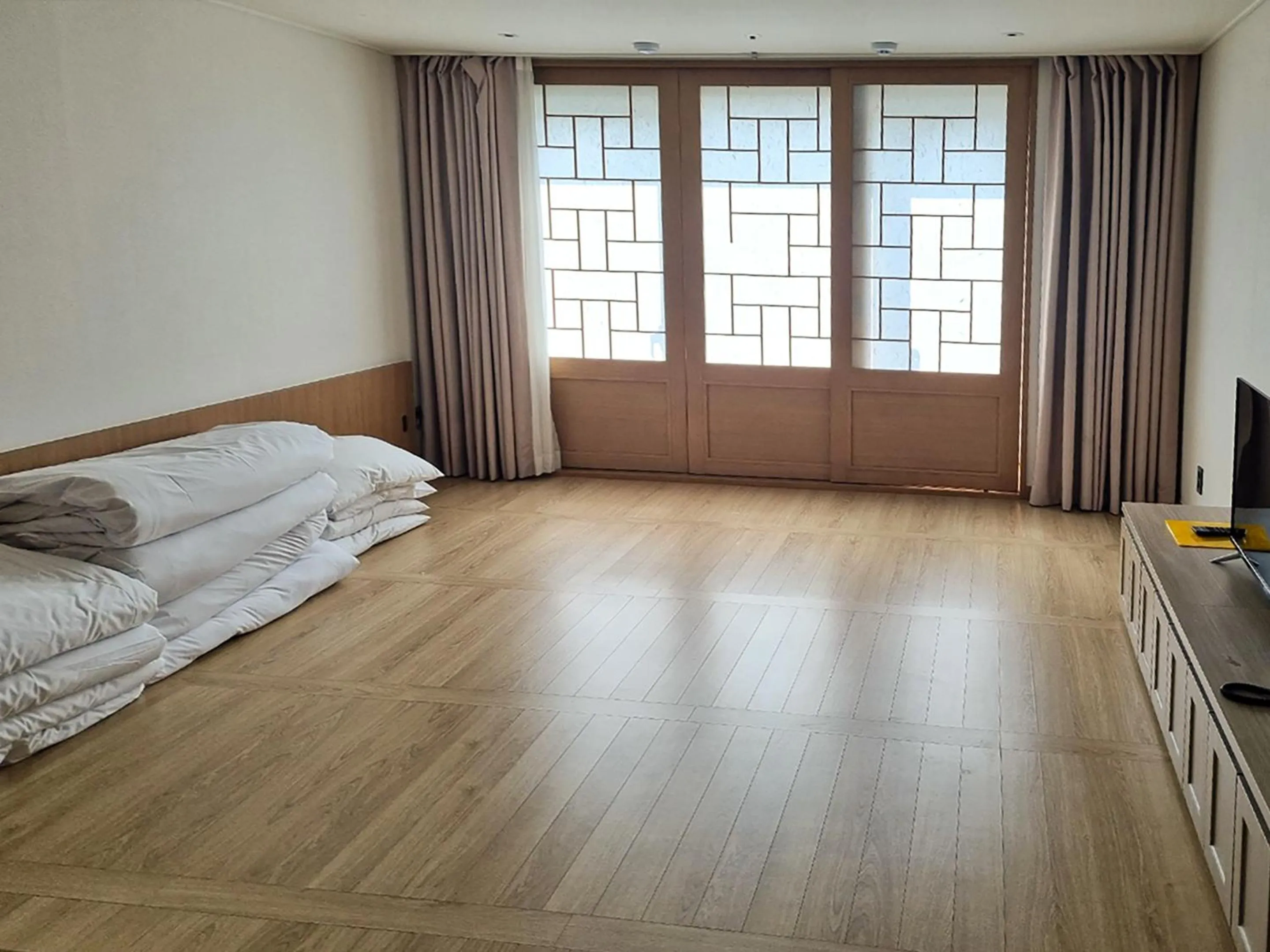 Decorative detail, Bed in The First70 Hotel