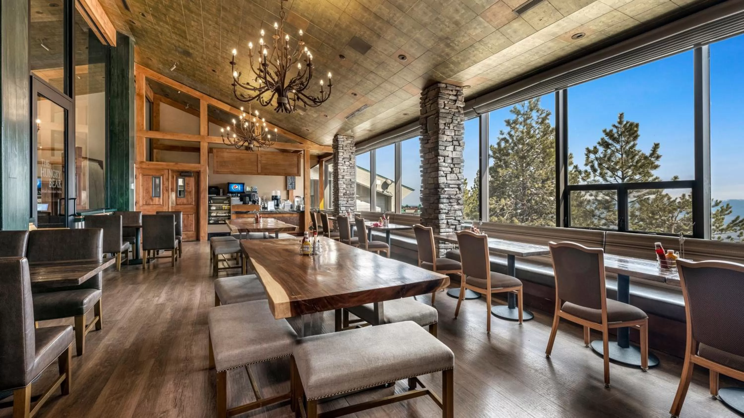 Restaurant/places to eat in Holiday Inn Club Vacations - Tahoe Ridge Resort