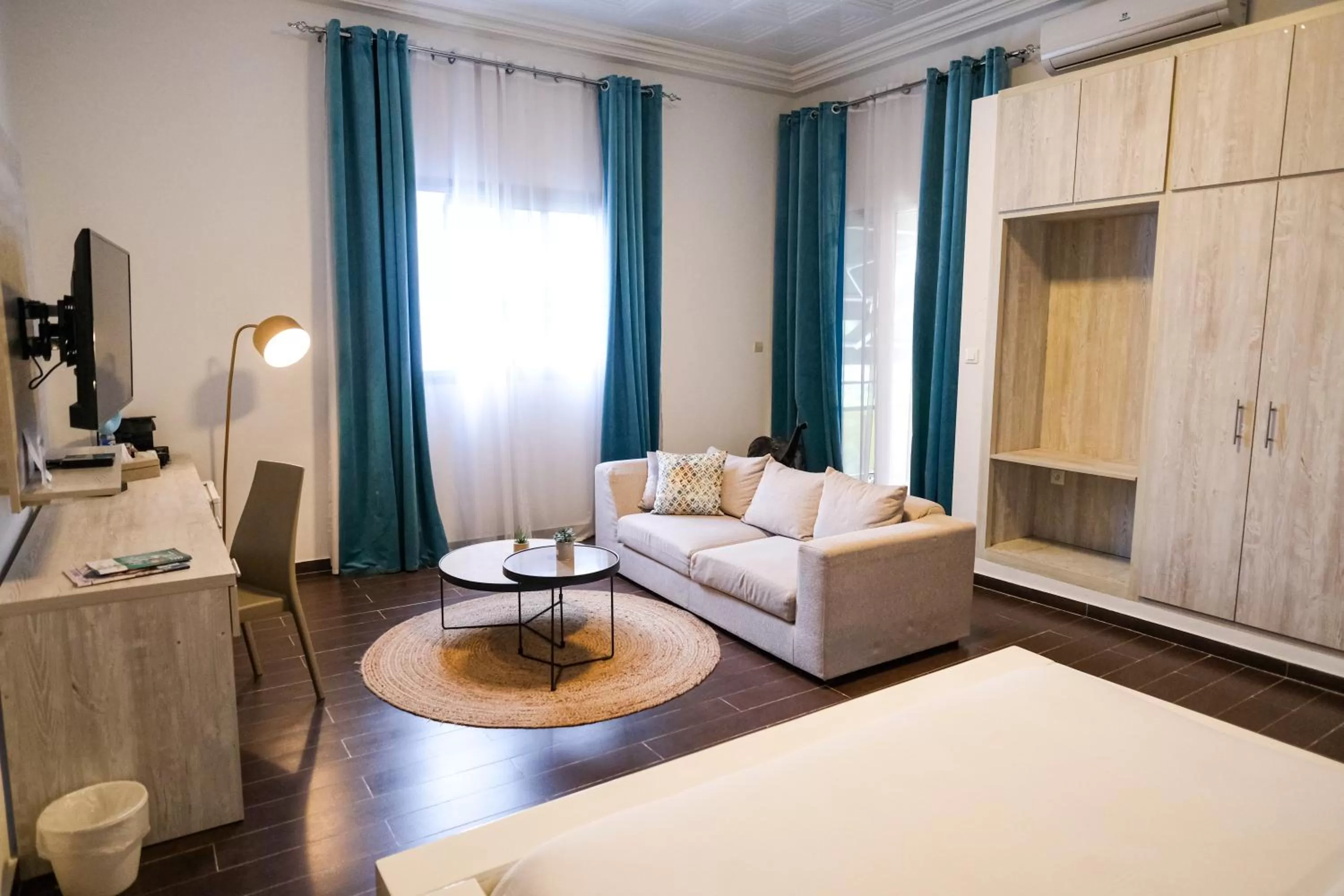 Photo of the whole room, Seating Area in Villa Ayaba