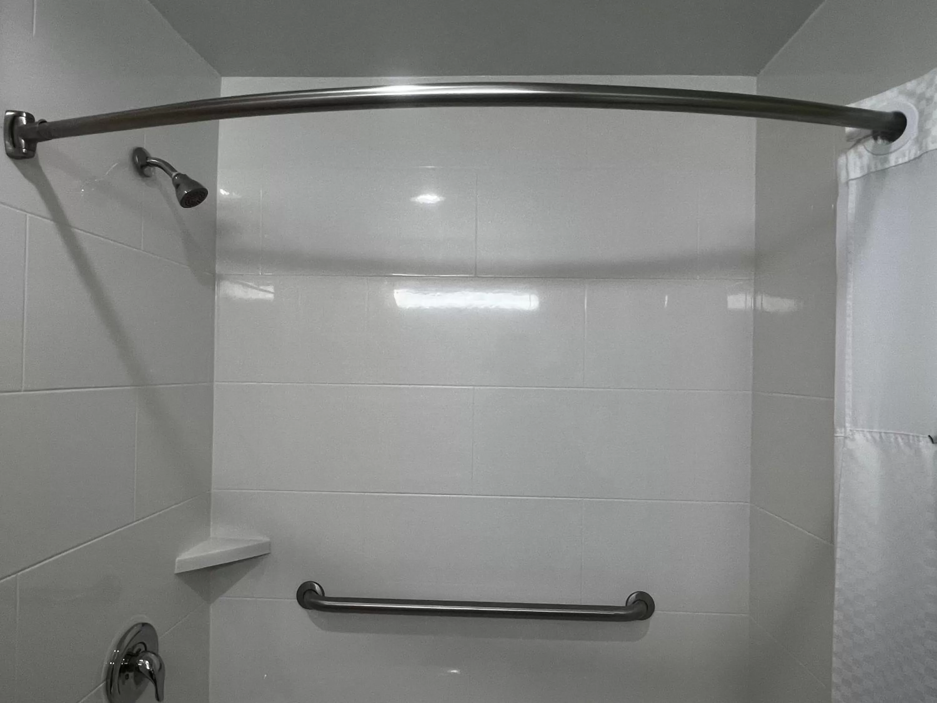 Shower in Quality Inn Bay City TX