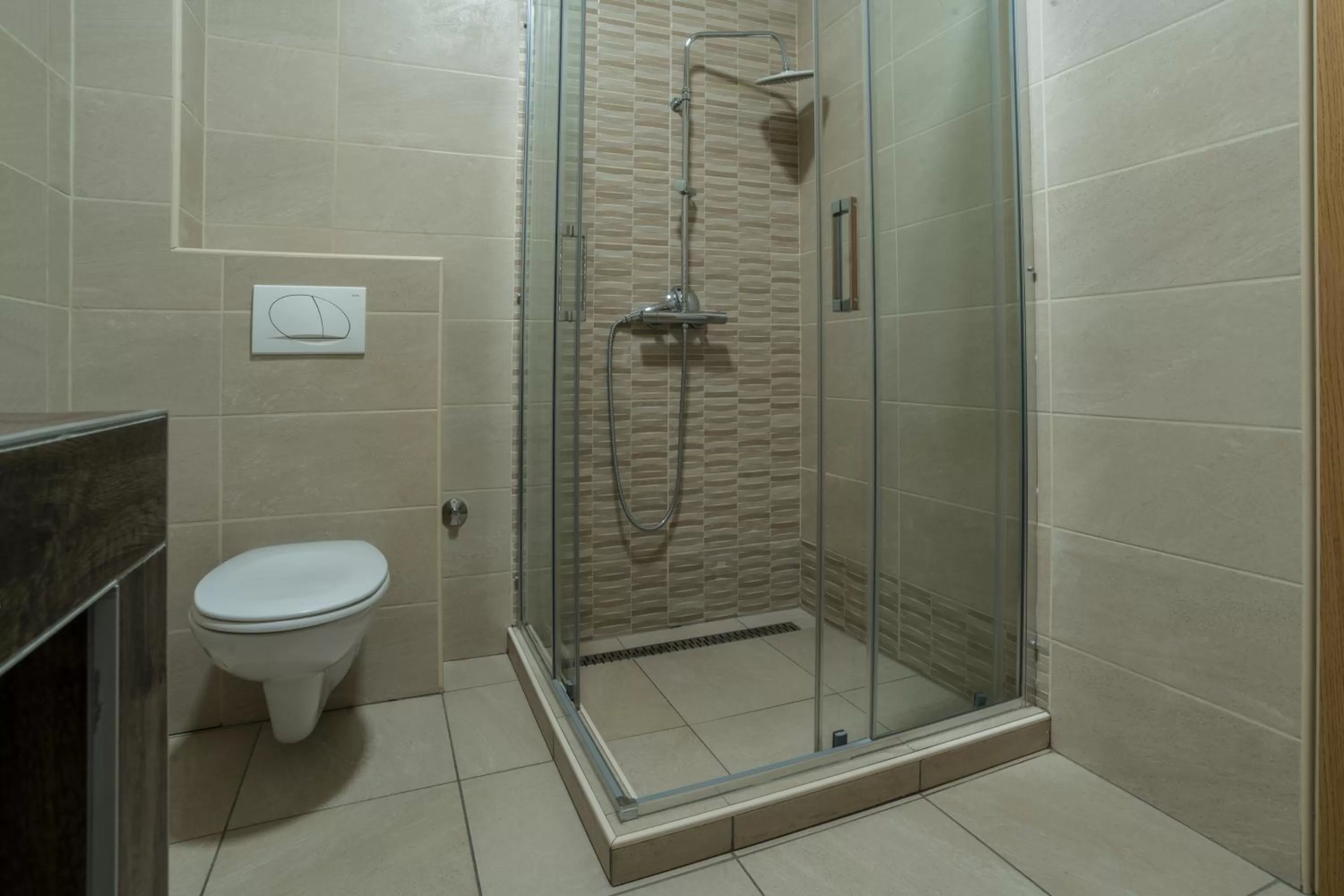 Shower in Hotel Fala Zagreb